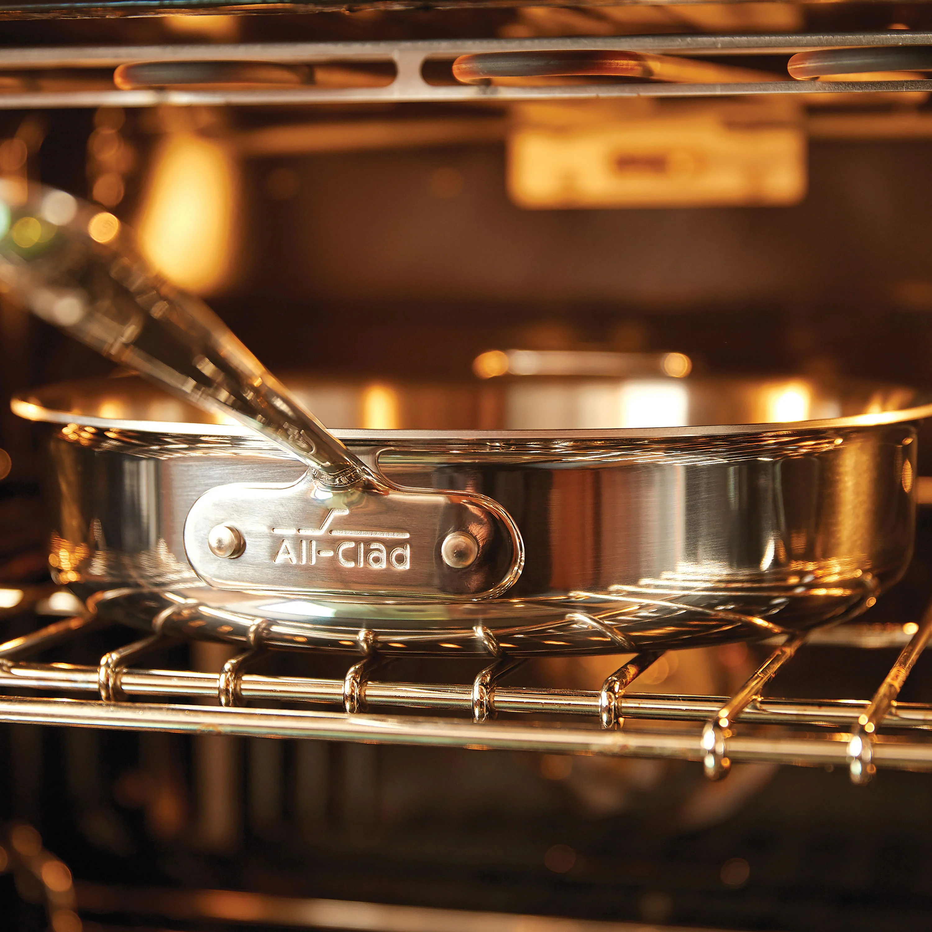 All-Clad d3 Stainless 3-quart Saute Pan - Image 6