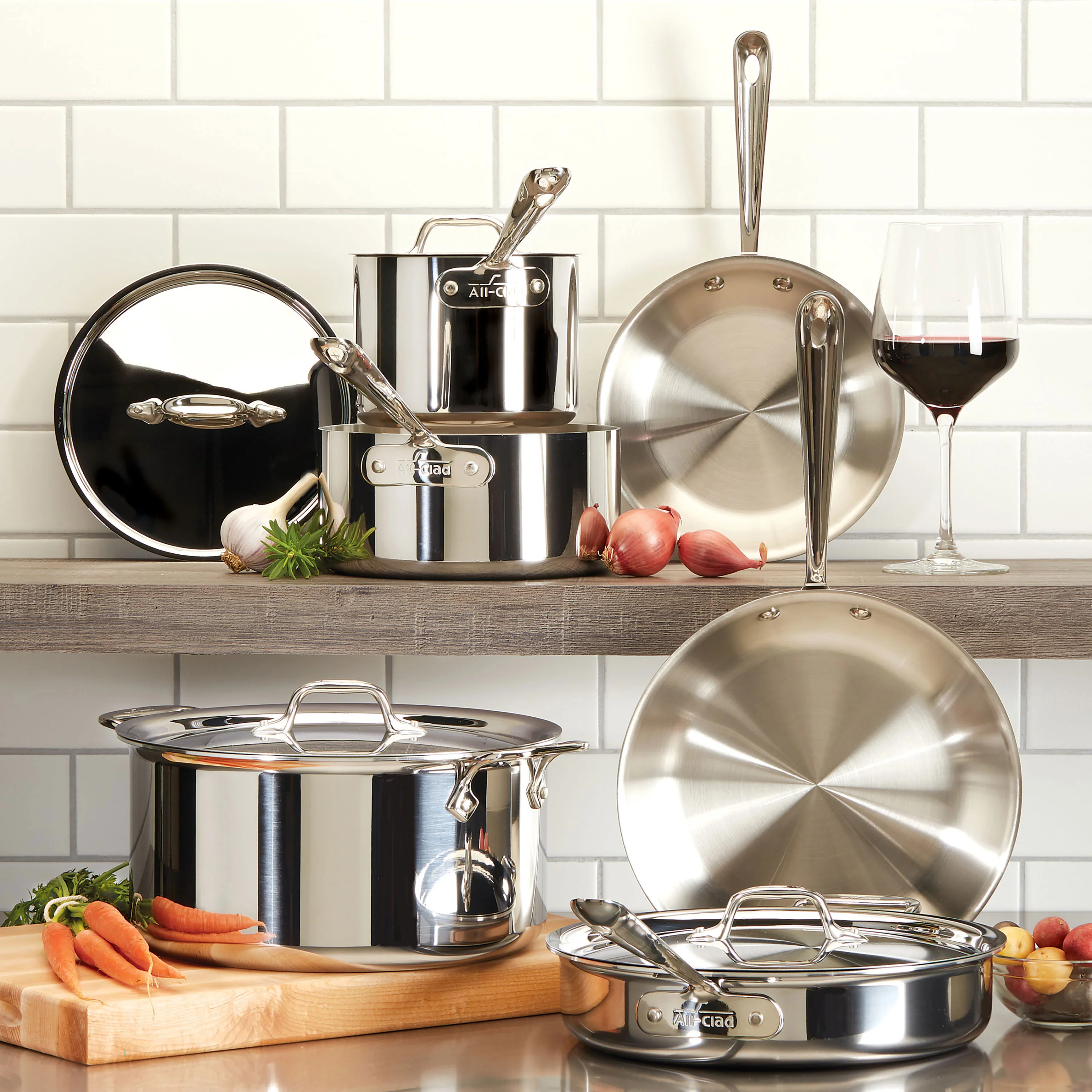 All-Clad d3 Stainless 12-quart Stock Pot - Image 6