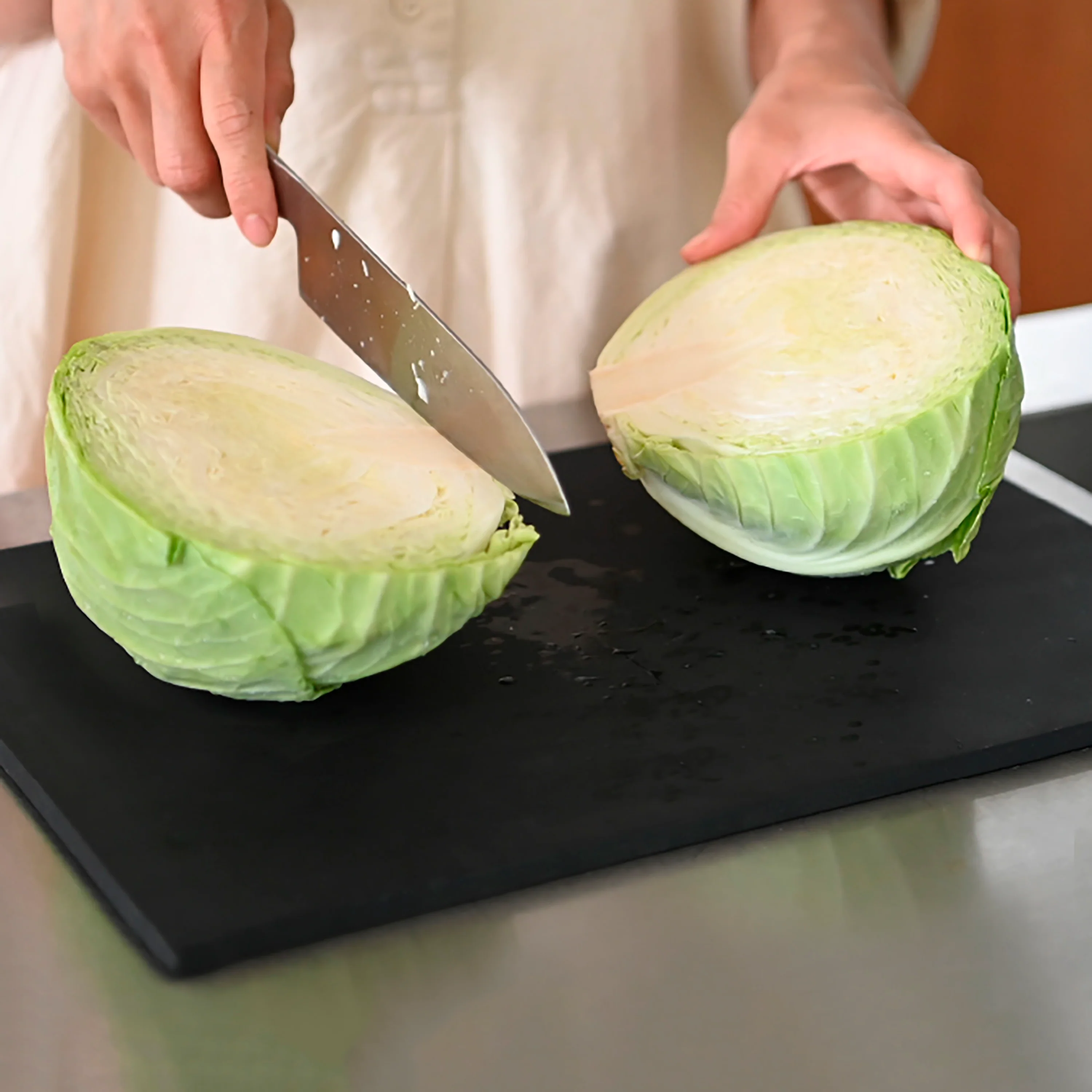 Asahi Black Professional Rubber Cutting Board, 15 x 8.2" - Image 4