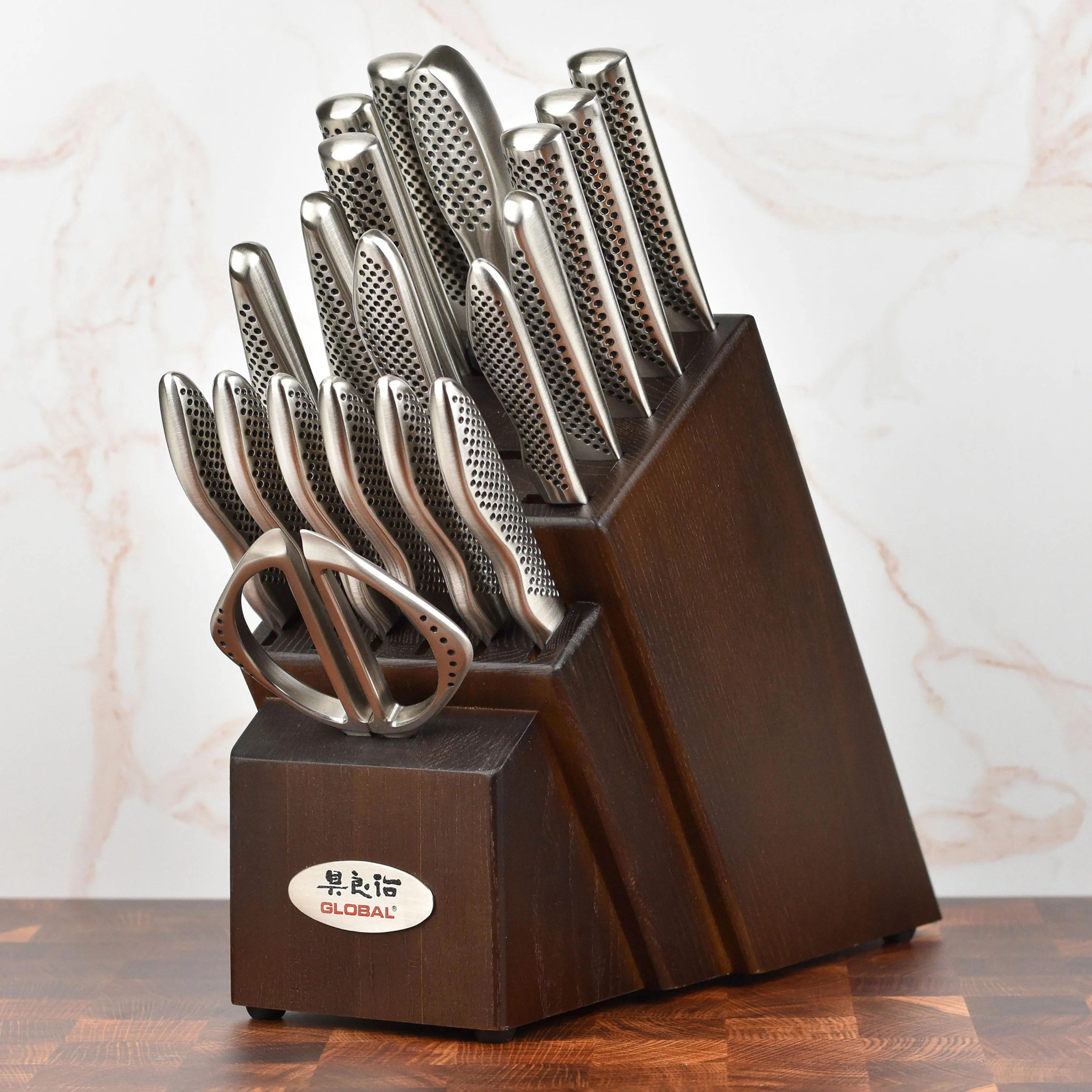 Global 7" Chinese Vegetable Cleaver - Image 7
