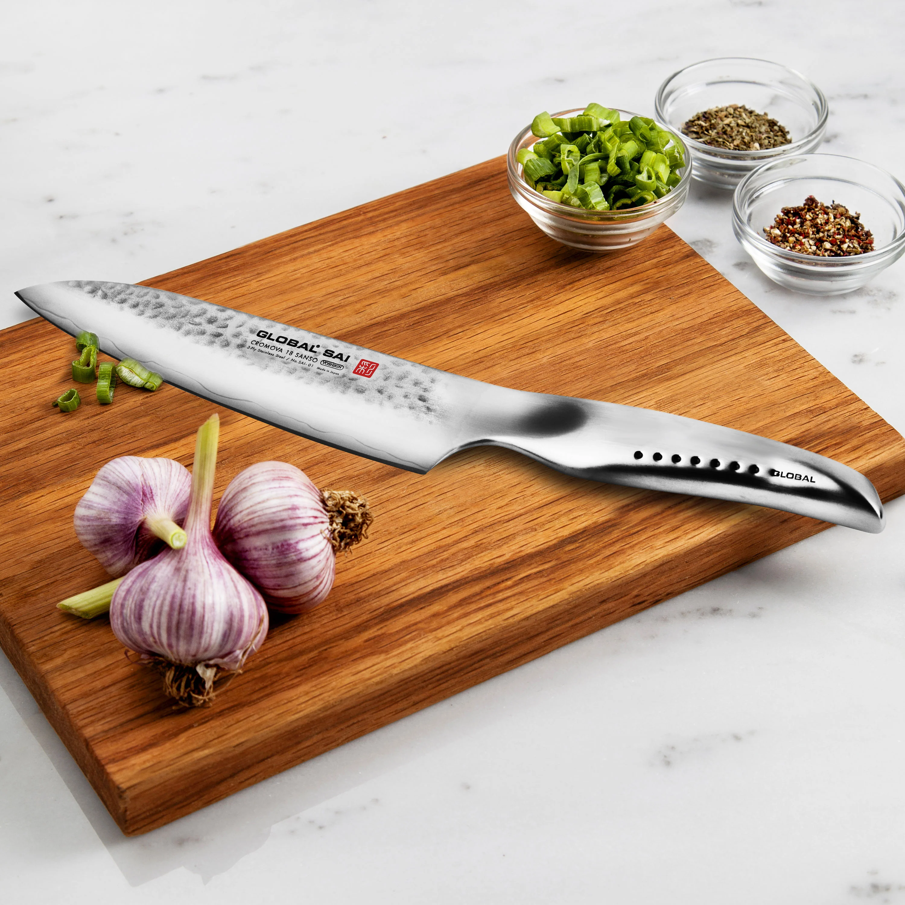 Global Sai 8" Chef's Knife - Image 5