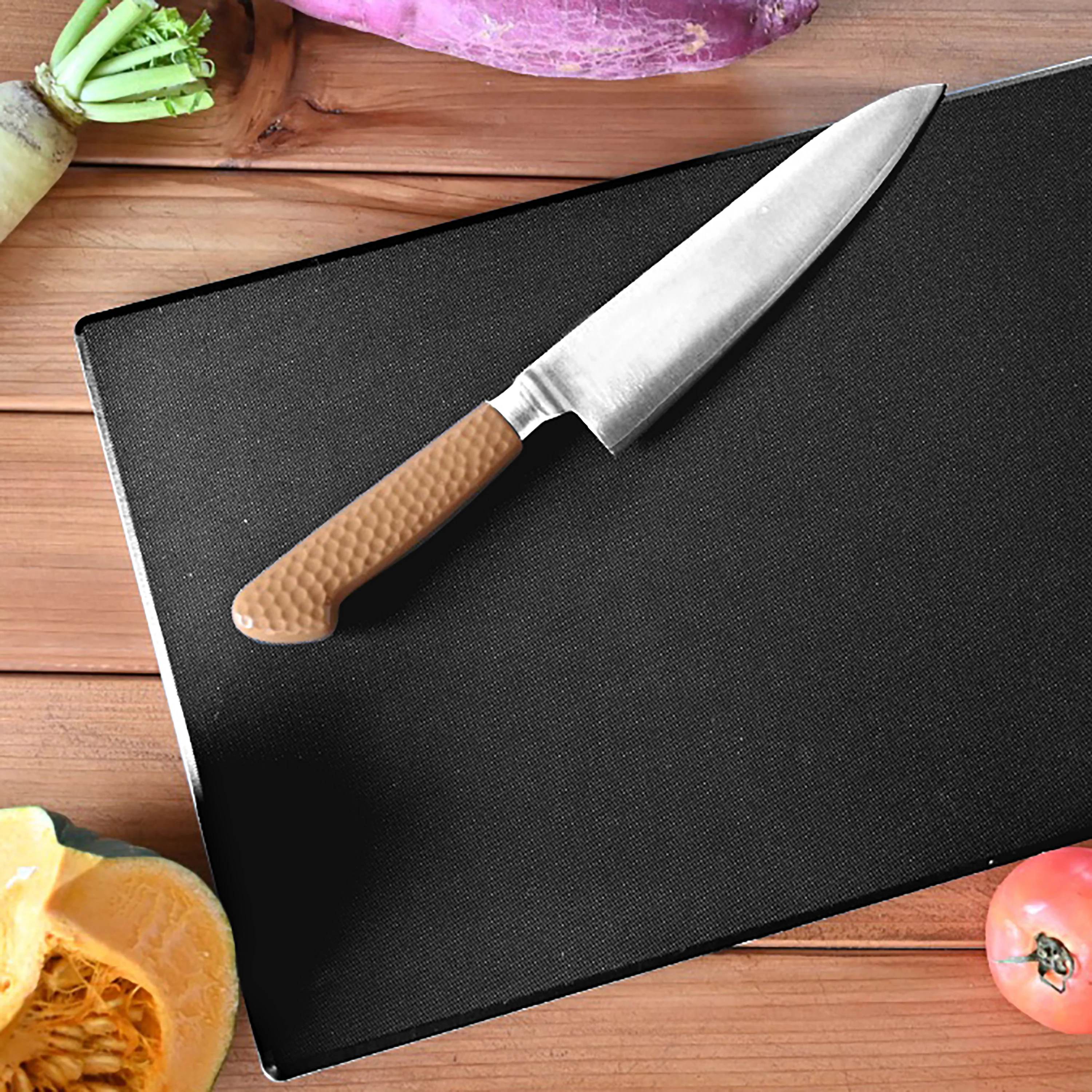 Hasegawa Pro-PE Black Cutting Board, 23.6 x 15.7" - Image 4