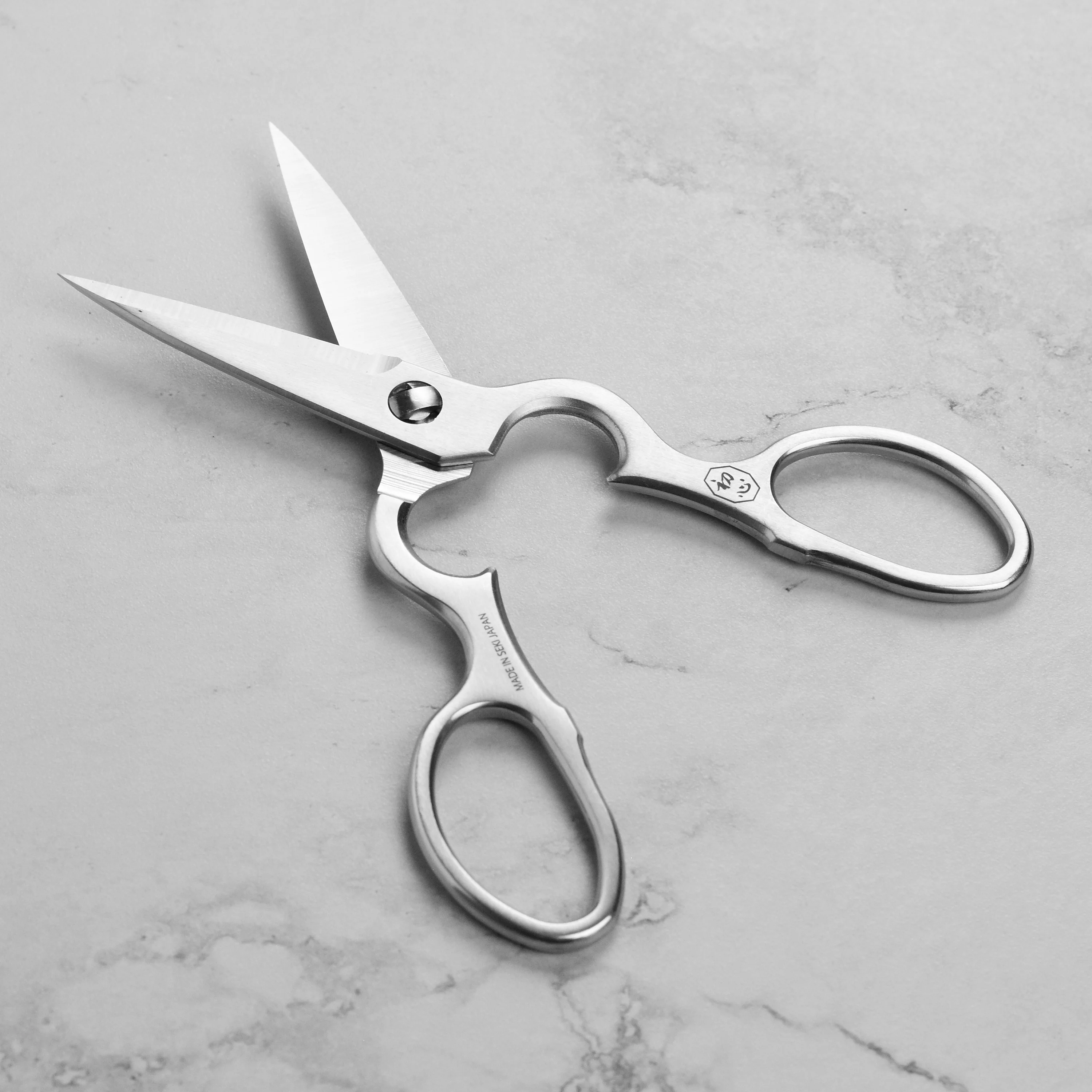 Hatsukokoro AUS6 Kitchen Shears - Image 2
