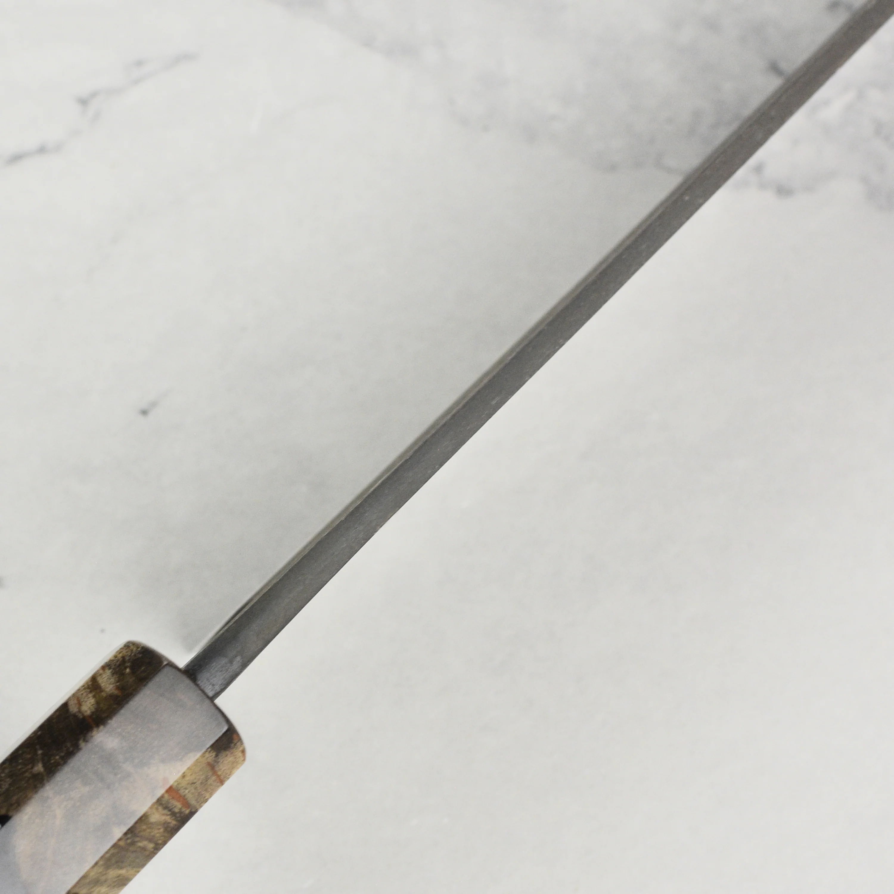 Hatsukokoro Shinkiro Aogami Super Kurouchi Damascus 8.25" Gyuto, Stabilized Birch - Image 7