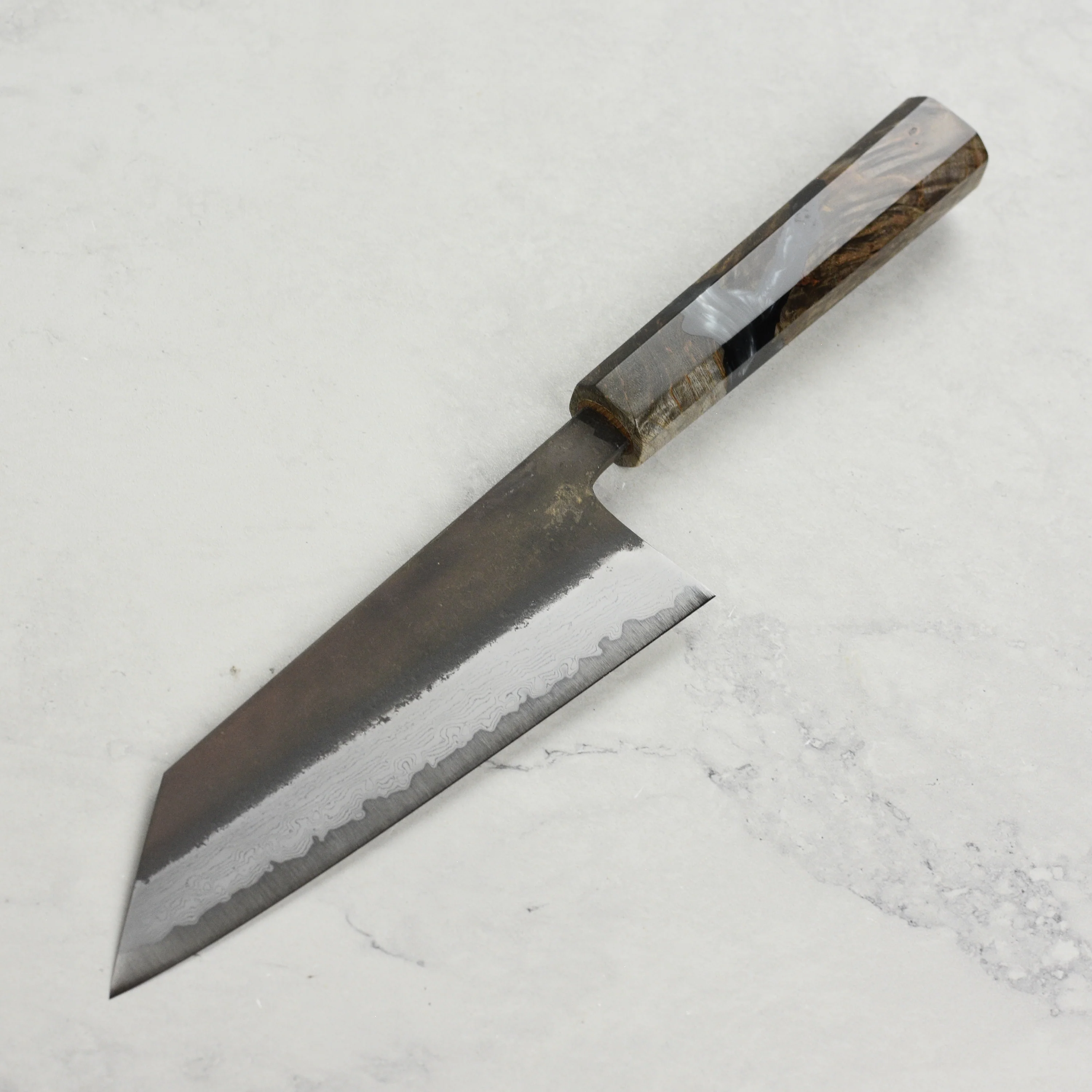 Hatsukokoro Shinkiro Aogami Super Kurouchi Damascus 6.5" Bunka, Stabilized Birch - Image 4