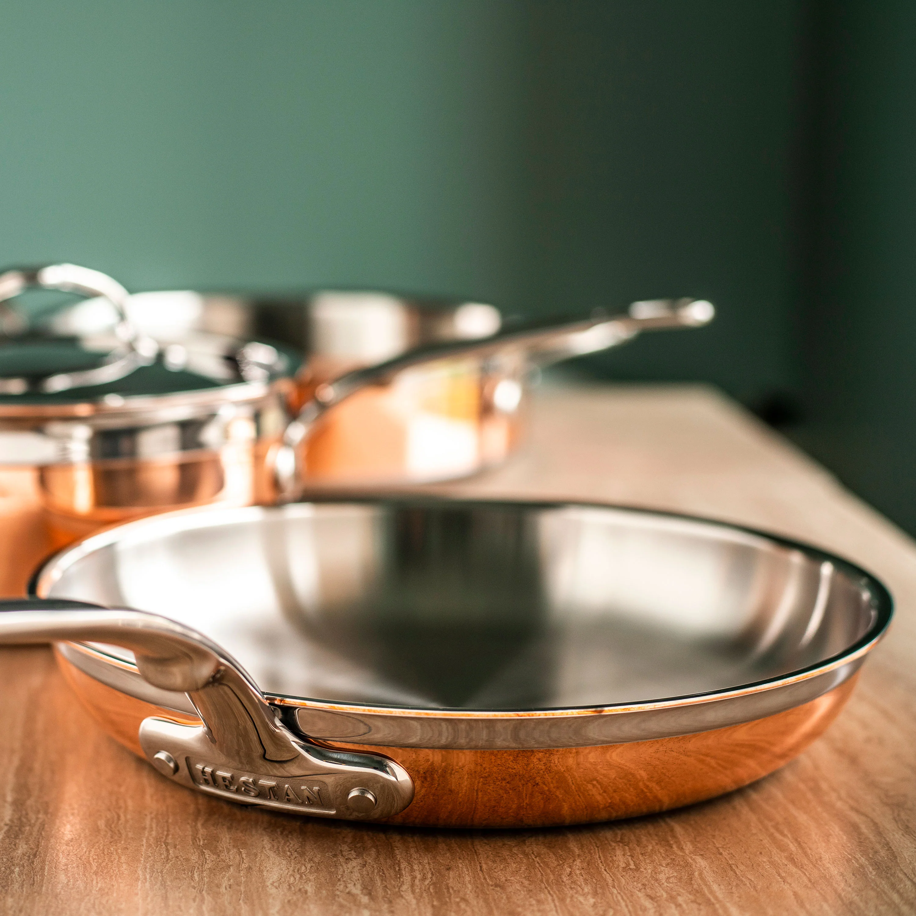Hestan CopperBond 11" Induction Copper Skillet - Image 3
