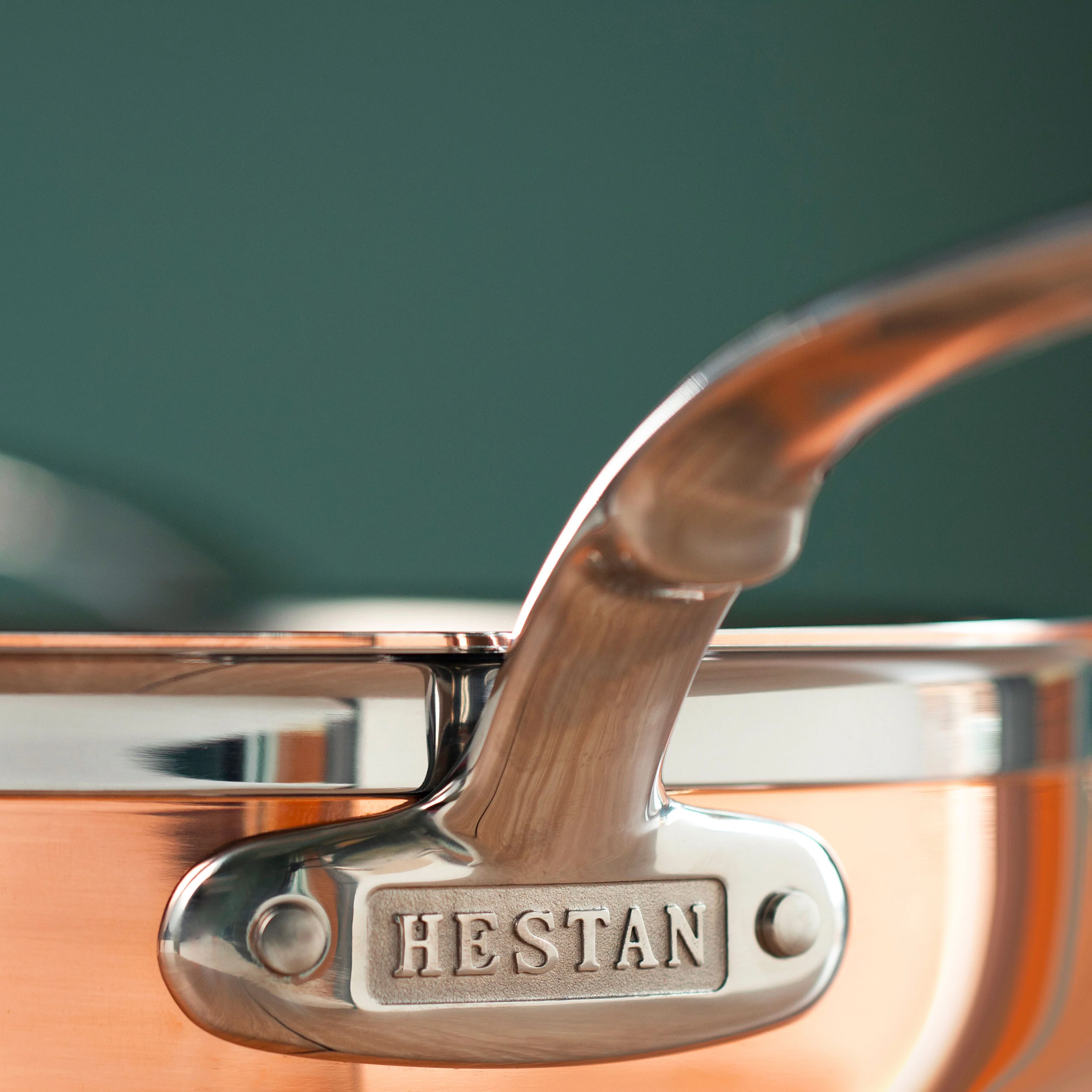Hestan CopperBond 11" Induction Copper Skillet - Image 7