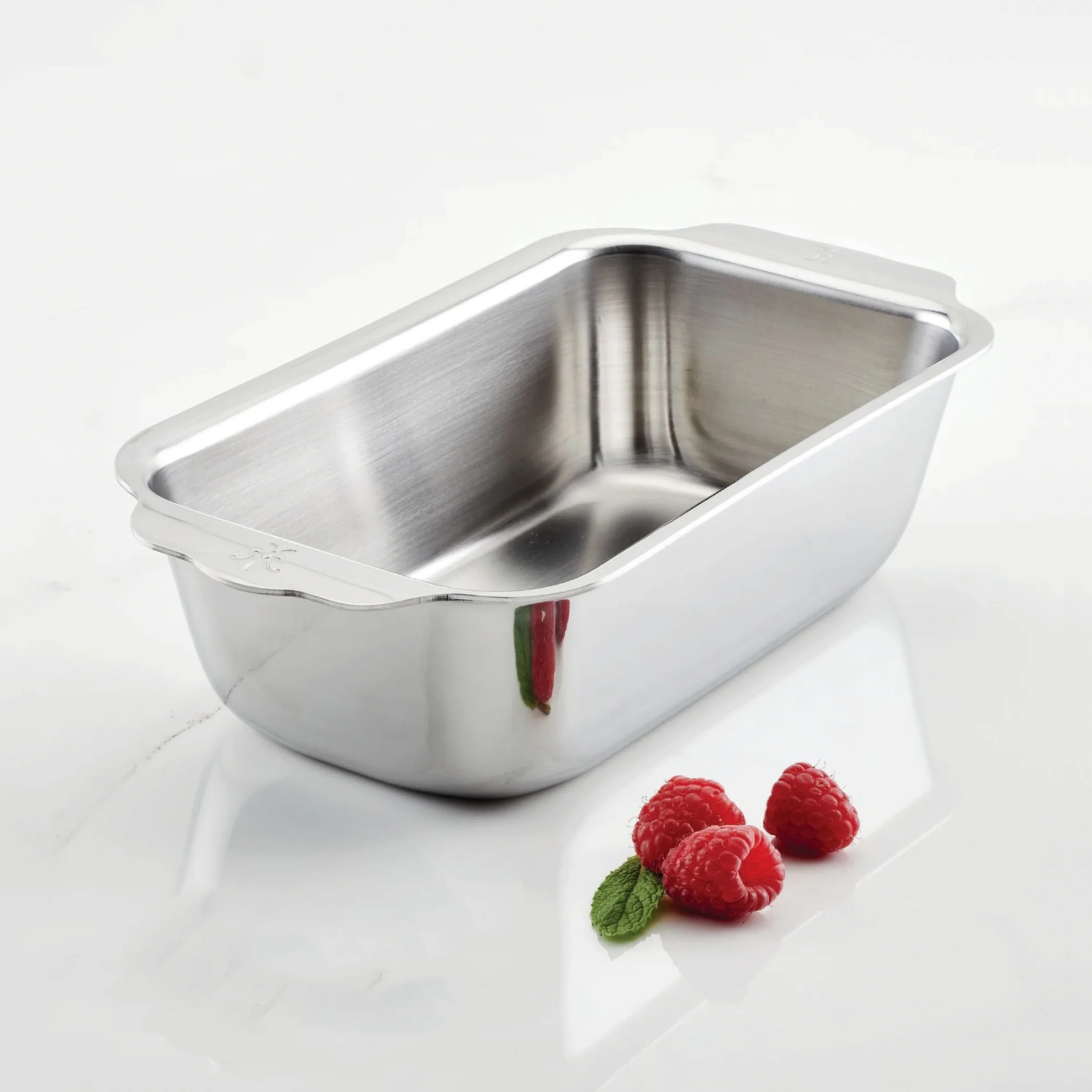 Hestan OvenBond Tri-Ply Loaf Pan - Image 3