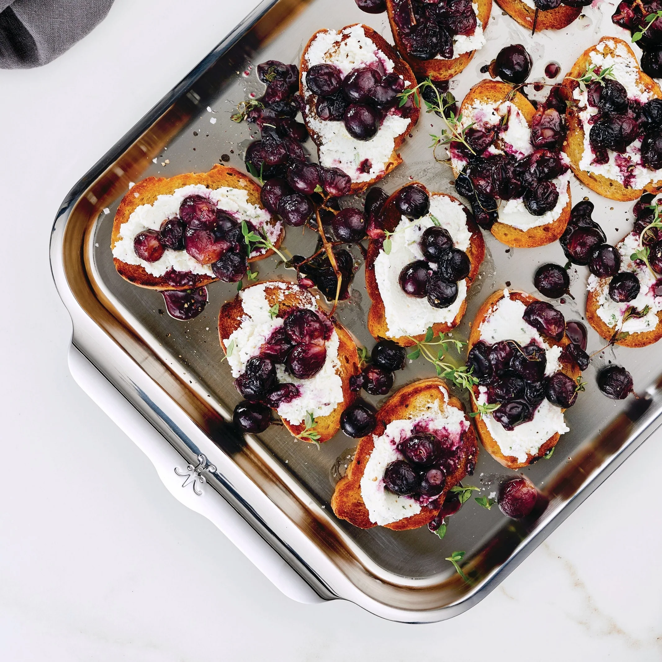 Hestan OvenBond Tri-Ply Quarter Sheet Pan, 9x12" - Image 6