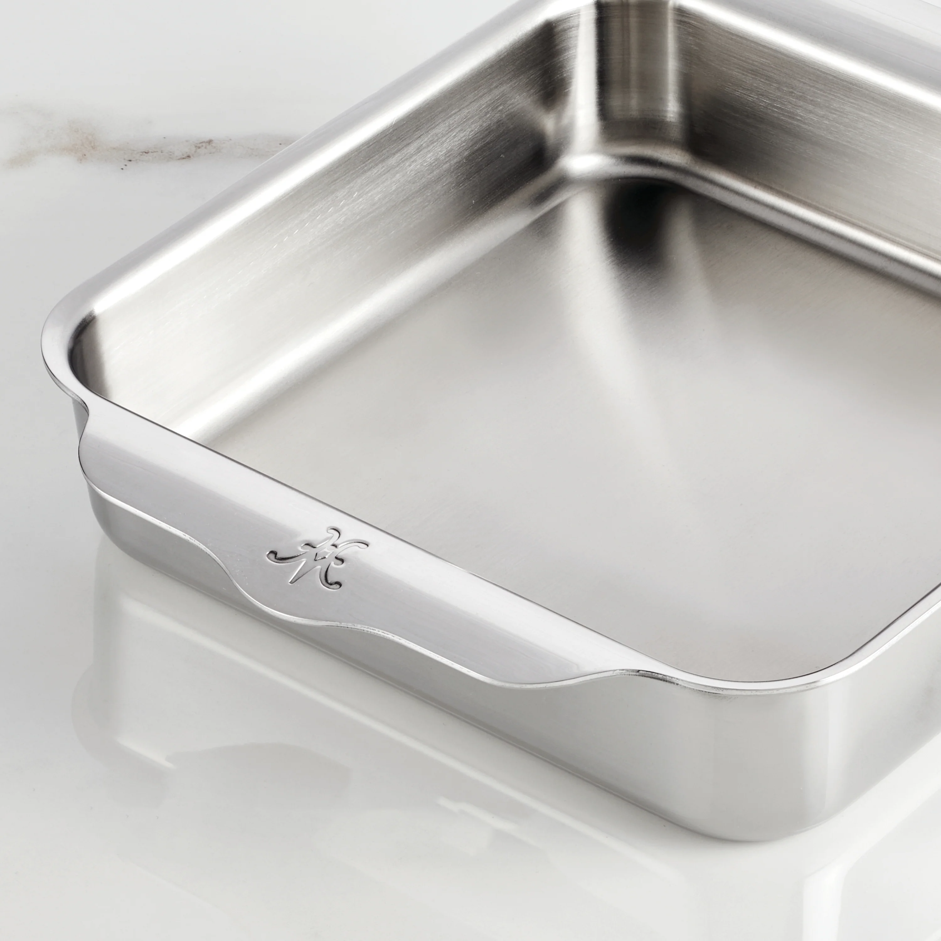 Hestan OvenBond Tri-Ply 8" Square Baking Pan - Image 5