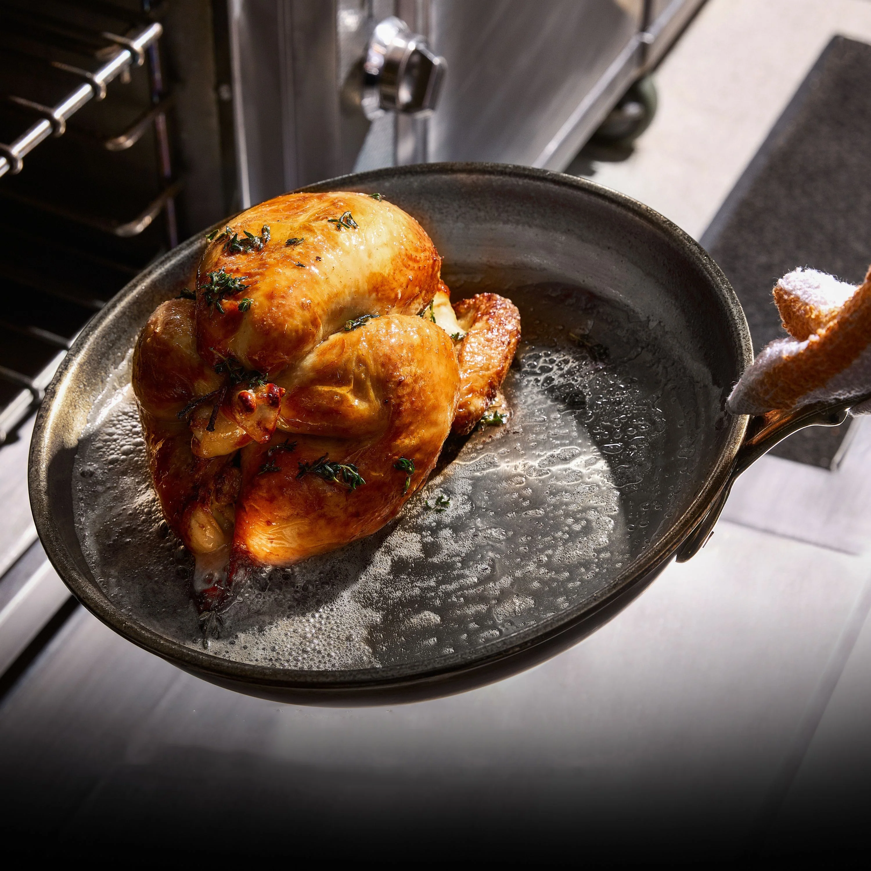 Hestan ProBond Luxe 12.5" Stainless Steel Skillet - Image 9