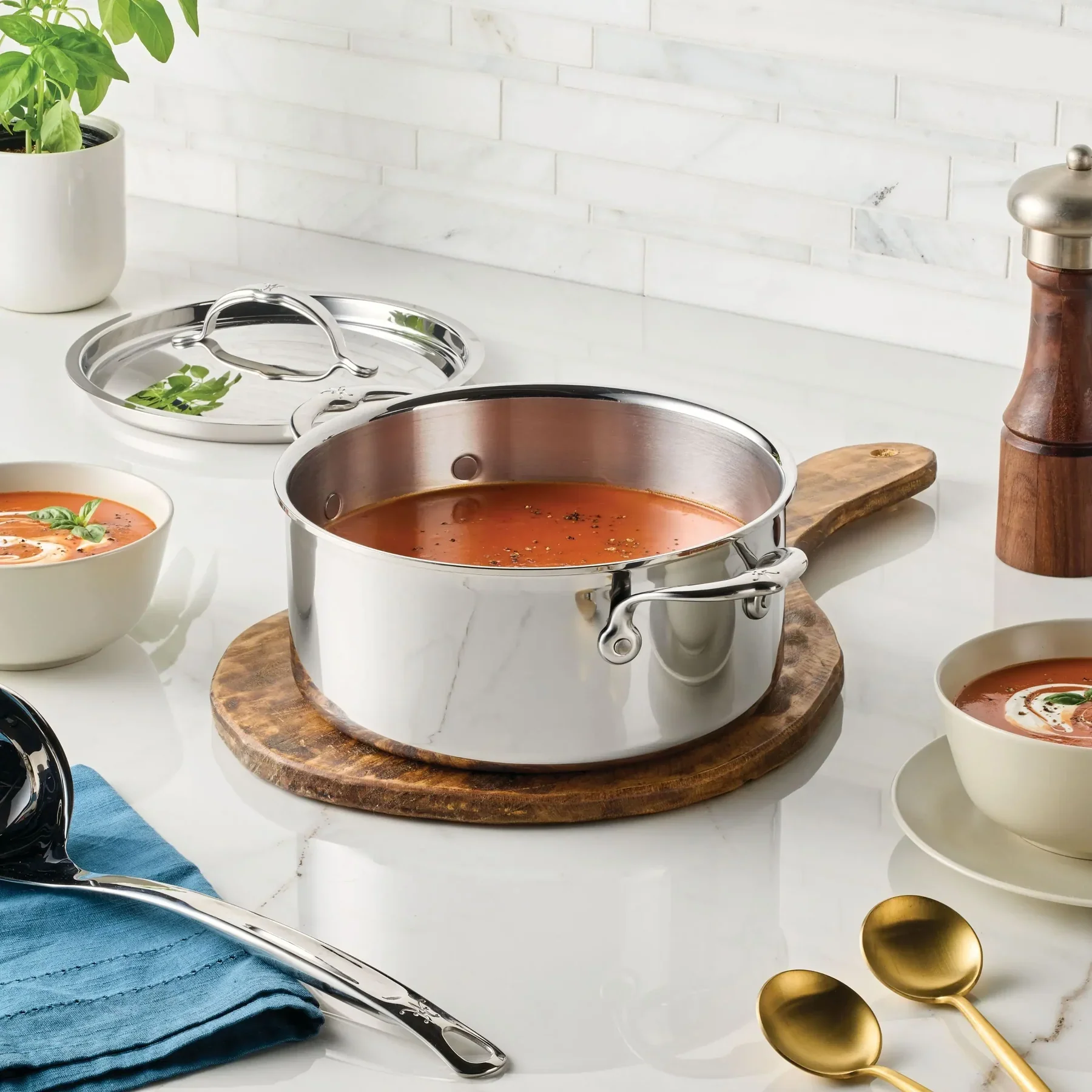 Hestan ProBond Luxe 3-quart Stainless Steel Soup Pot & Steamer Set - Image 4