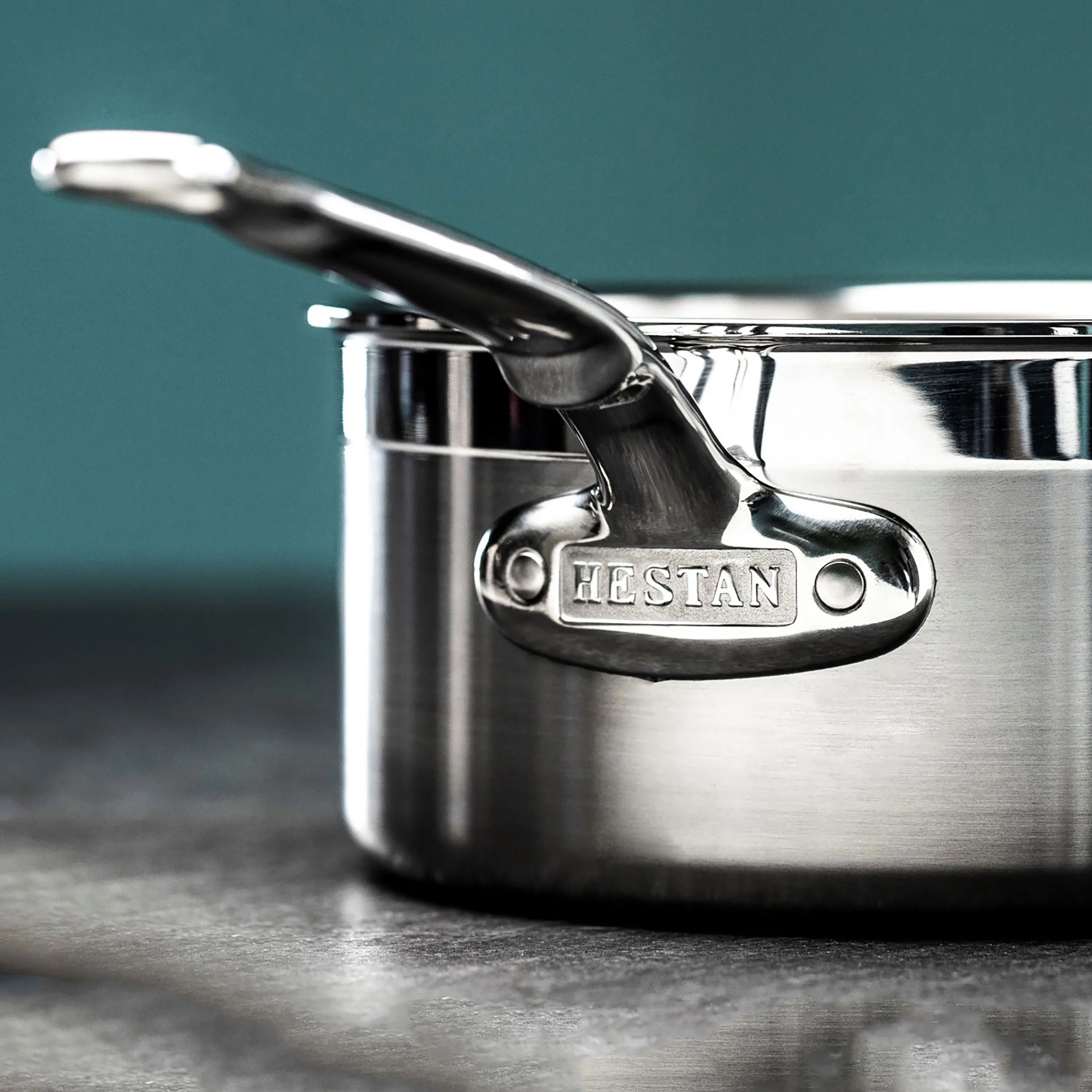 Hestan ProBond 4-quart Stainless Steel Saucepan - Image 6