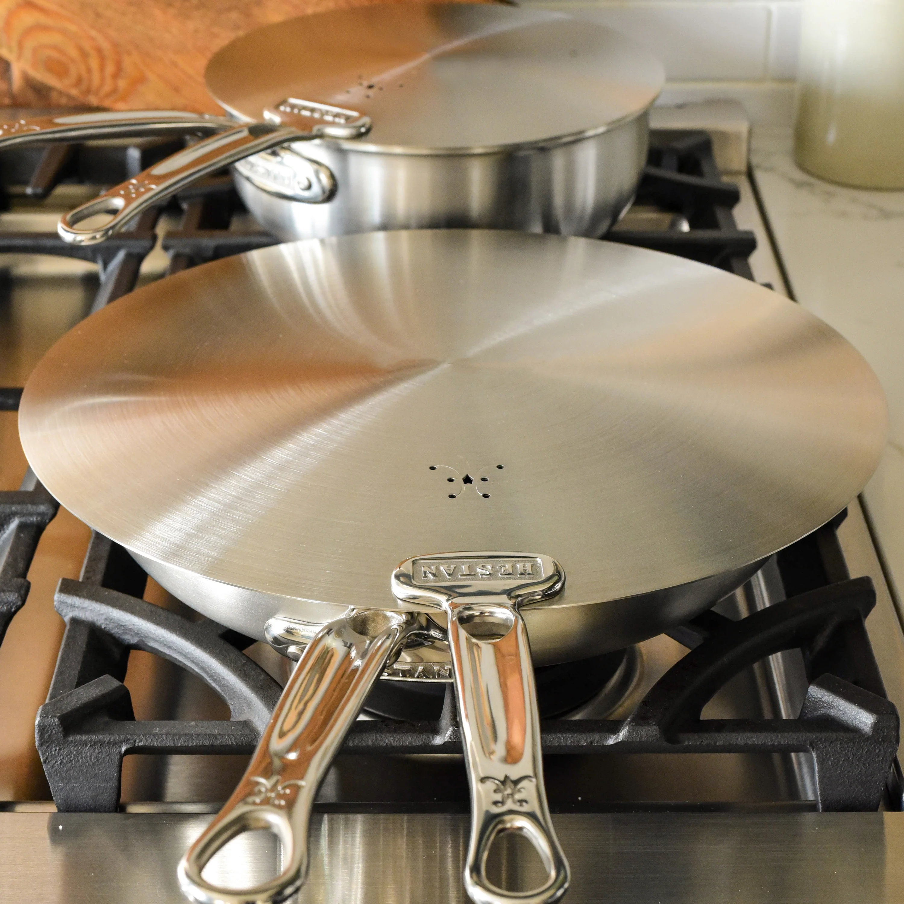 Hestan 8.5 & 12.5" Universal Lid Set - Image 2