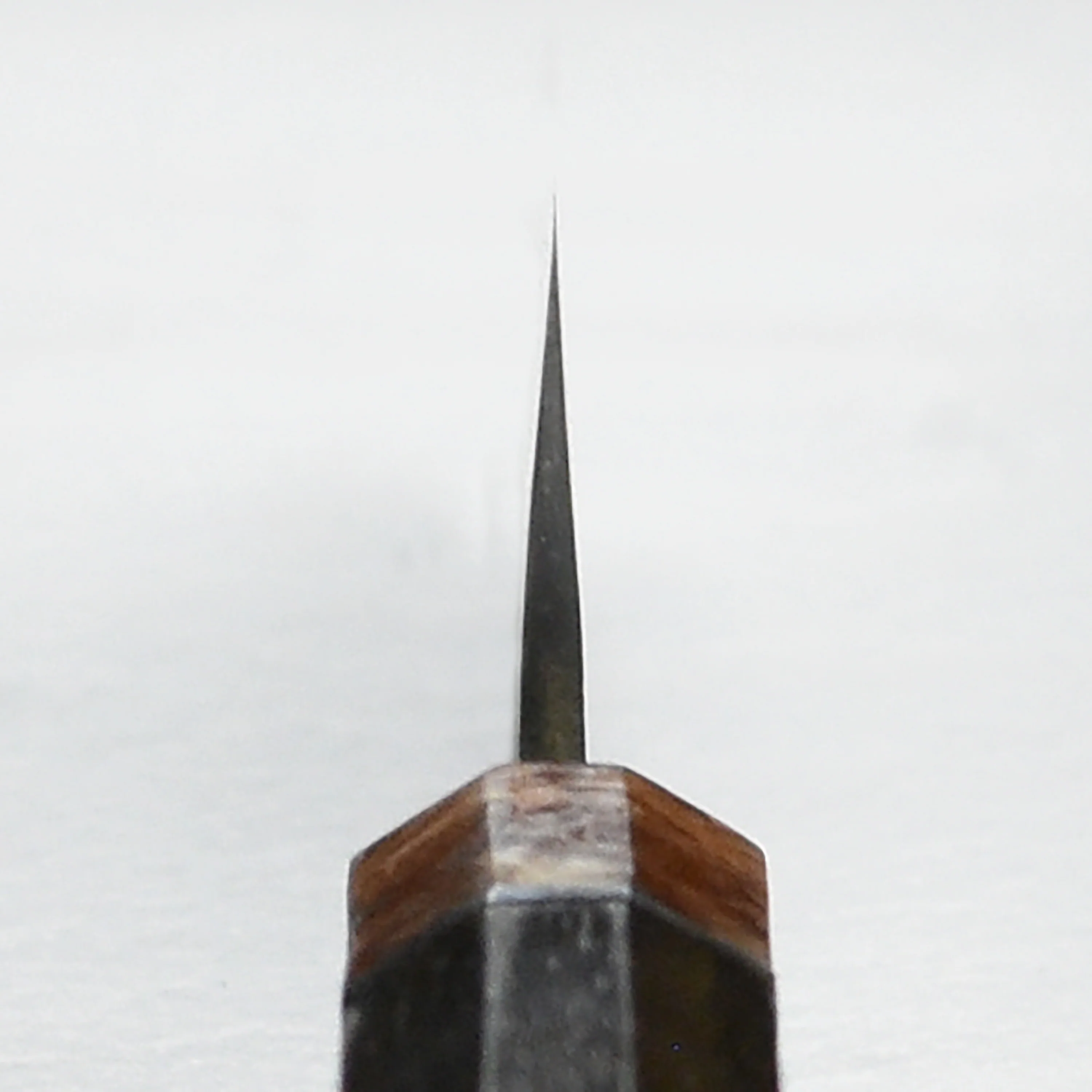 Hinoura Shirogami #2 Matsuba Damascus 5.3" Petty - Image 9
