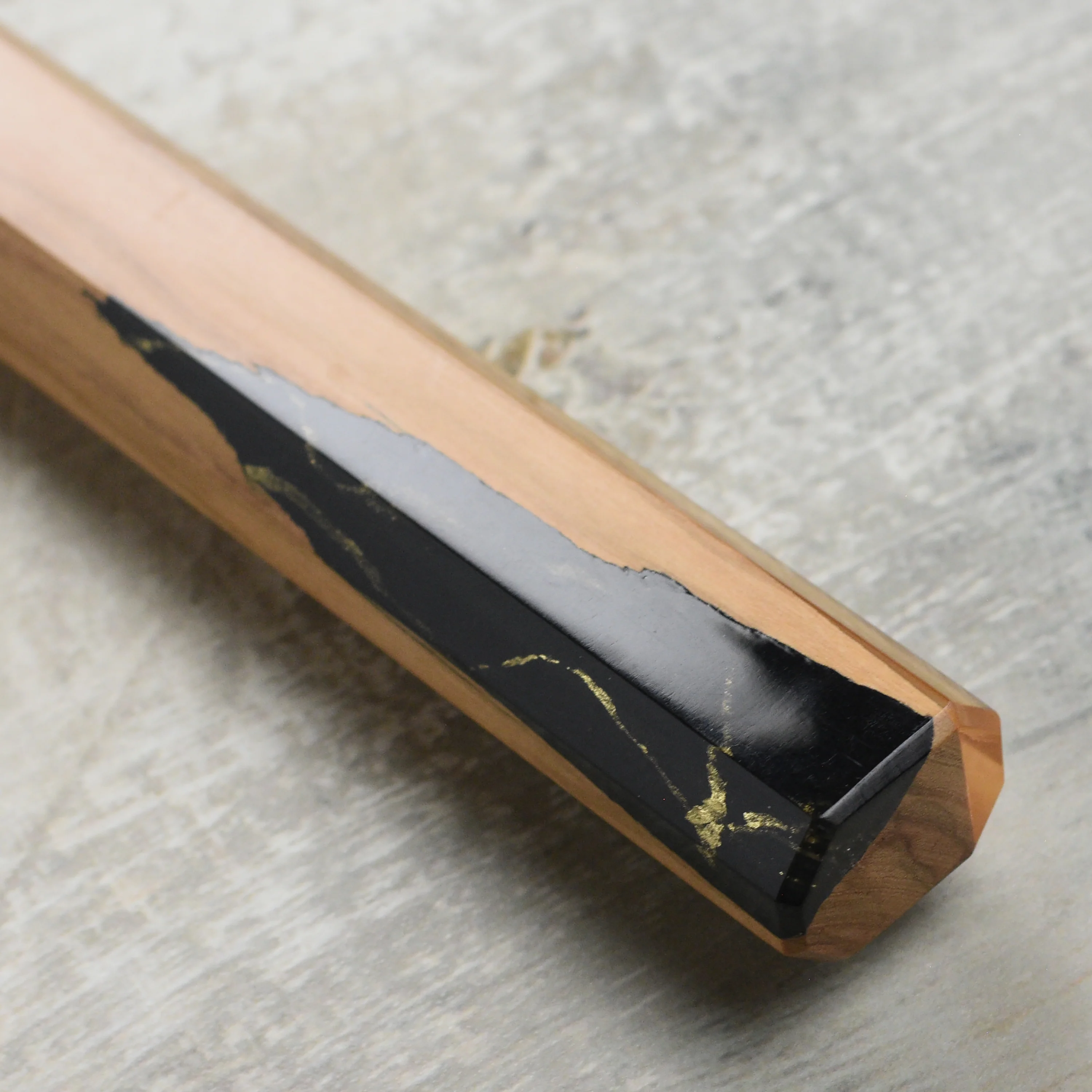 Hozan Tomoe x Hinoura Shirogami #2 Kurouchi 9.4" Gyuto - Image 5