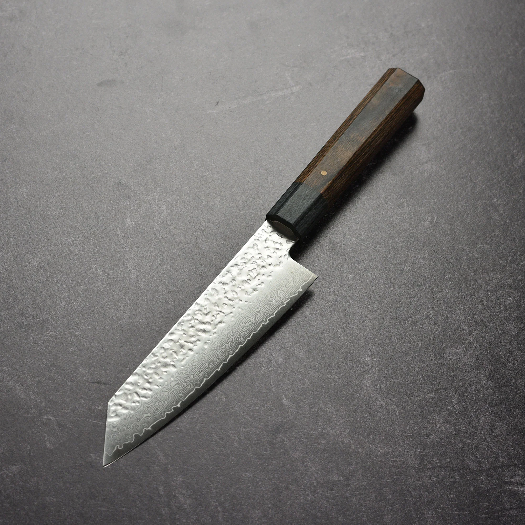 Ittetsu VG10 Hammered Damascus 5.7" Ko-Bunka - Image 5