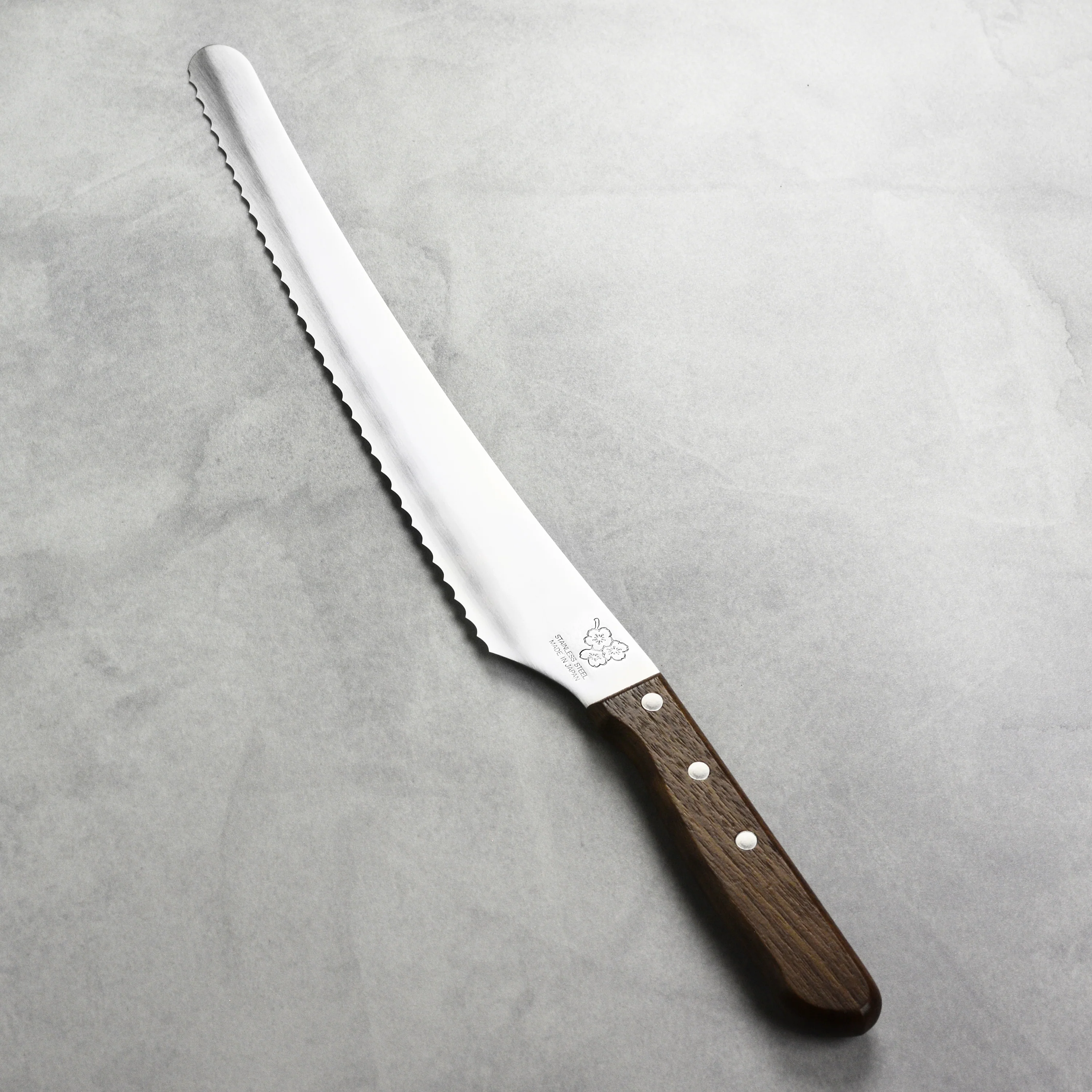 Japanese Bread Knife with Blade Guard, 10.6" - Image 8