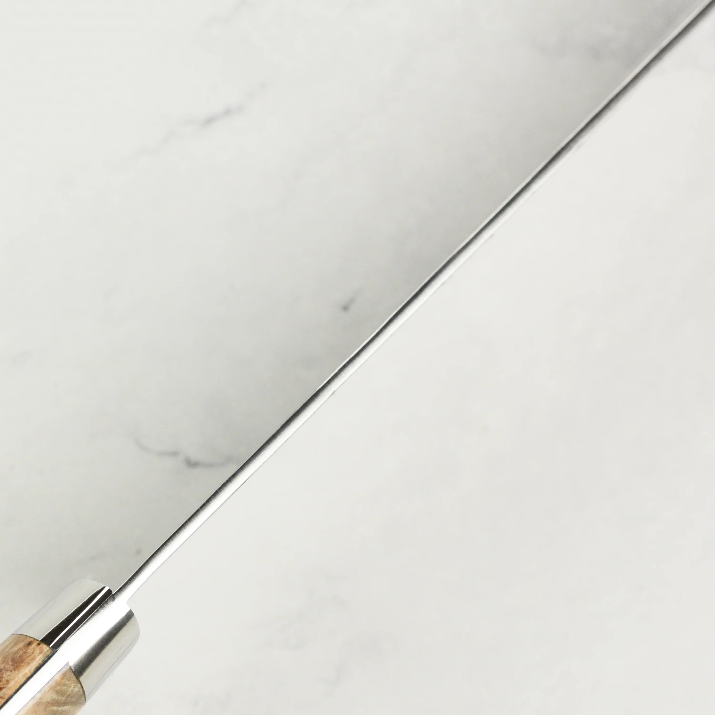 Kurosaki Fujin Forged SG2 Damascus 9.4" Gyuto with Saya - Image 4