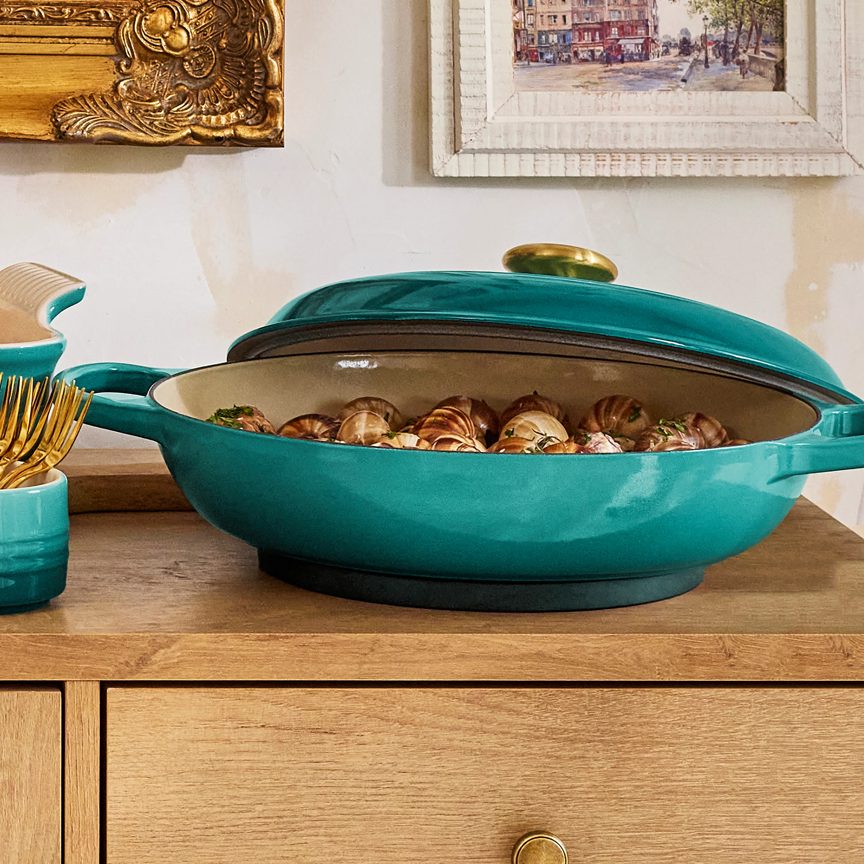 Le Creuset Signature Cast Iron 3.5-quart Bleu Riviera Braiser - Image 7
