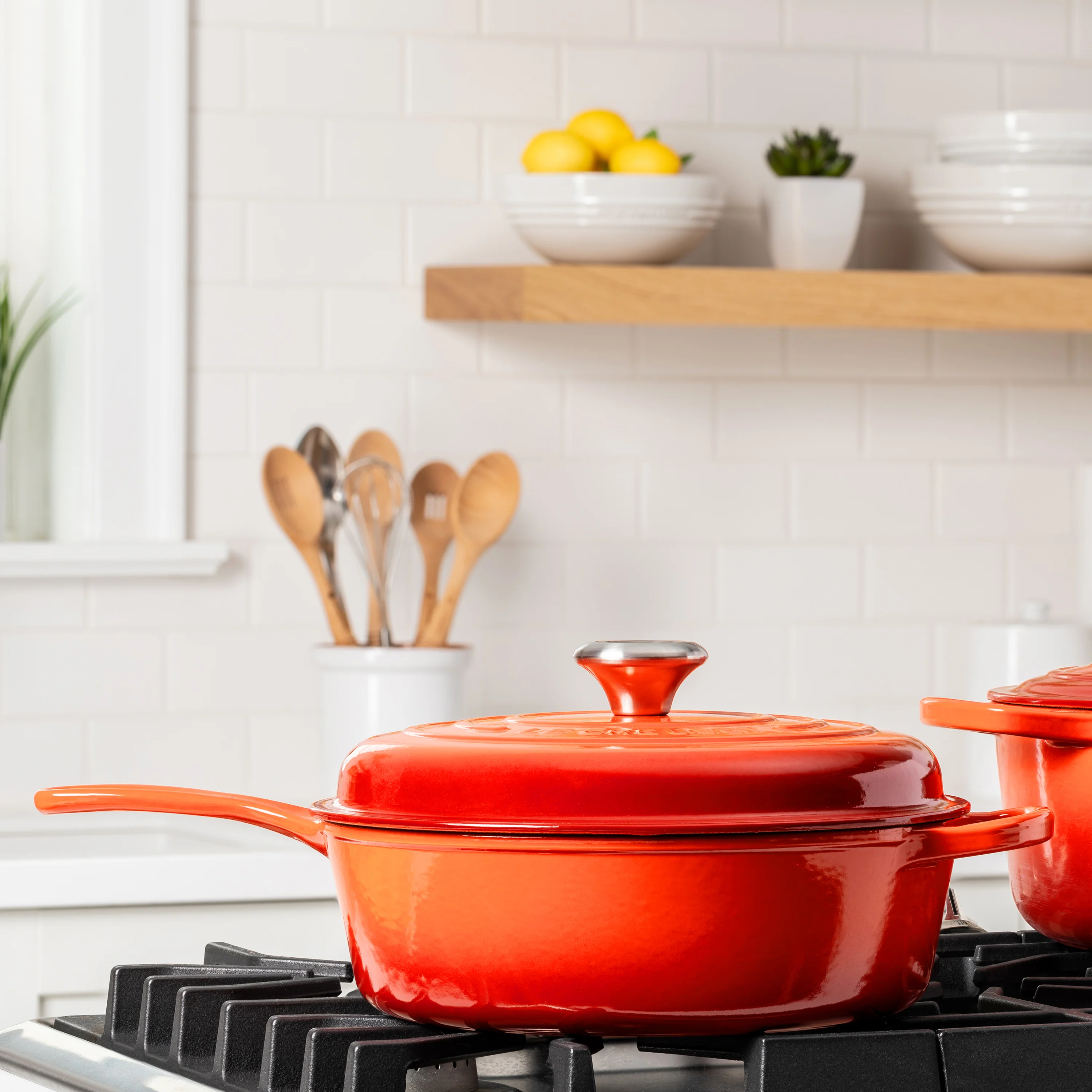 Le Creuset Signature Cast Iron 3.75-quart Flame Cassadou - Image 2