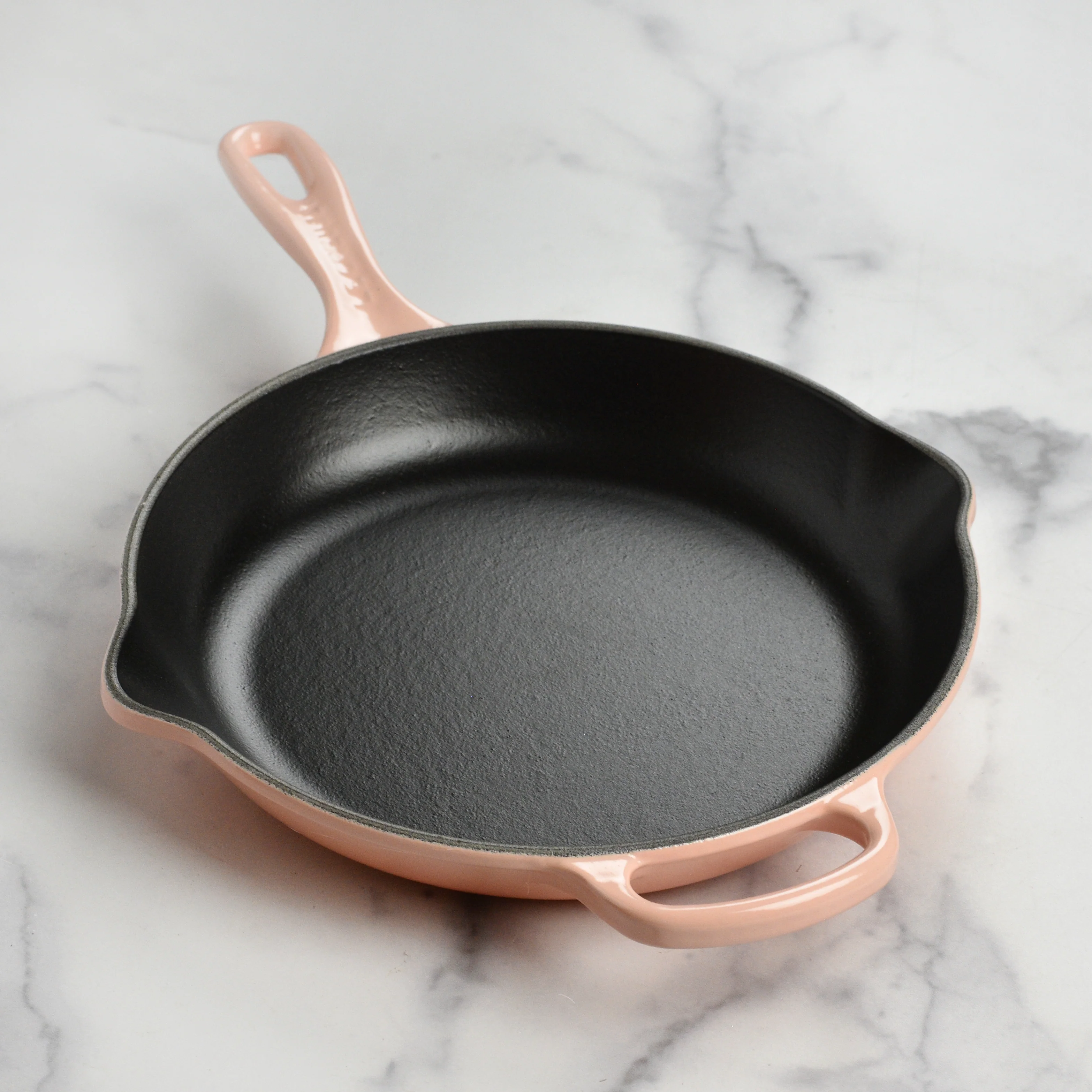 Le Creuset Signature Cast Iron 10.25" Peche Skillet - Image 6
