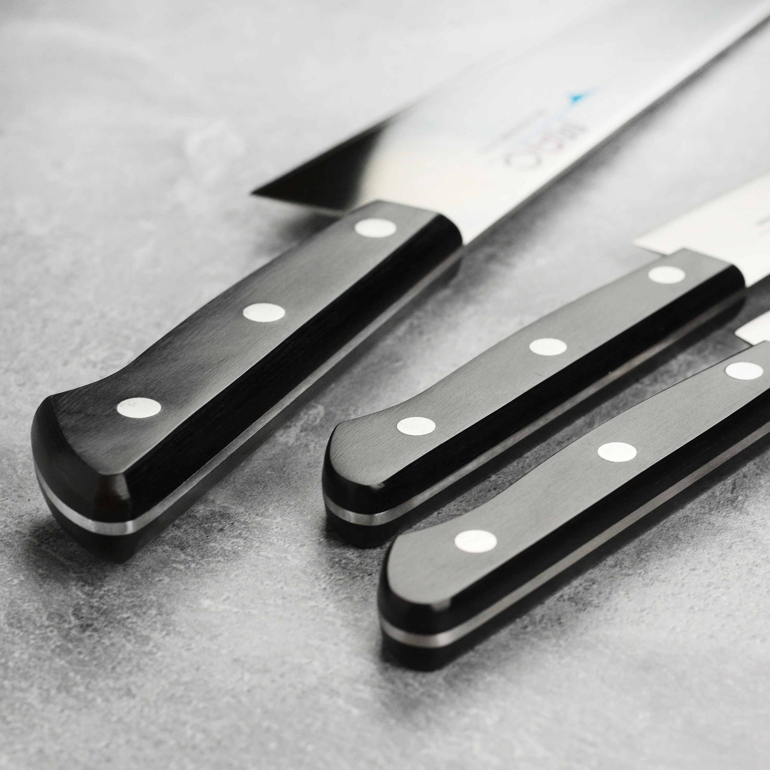 MAC Chef Series 3 Piece Knife Set - Image 6