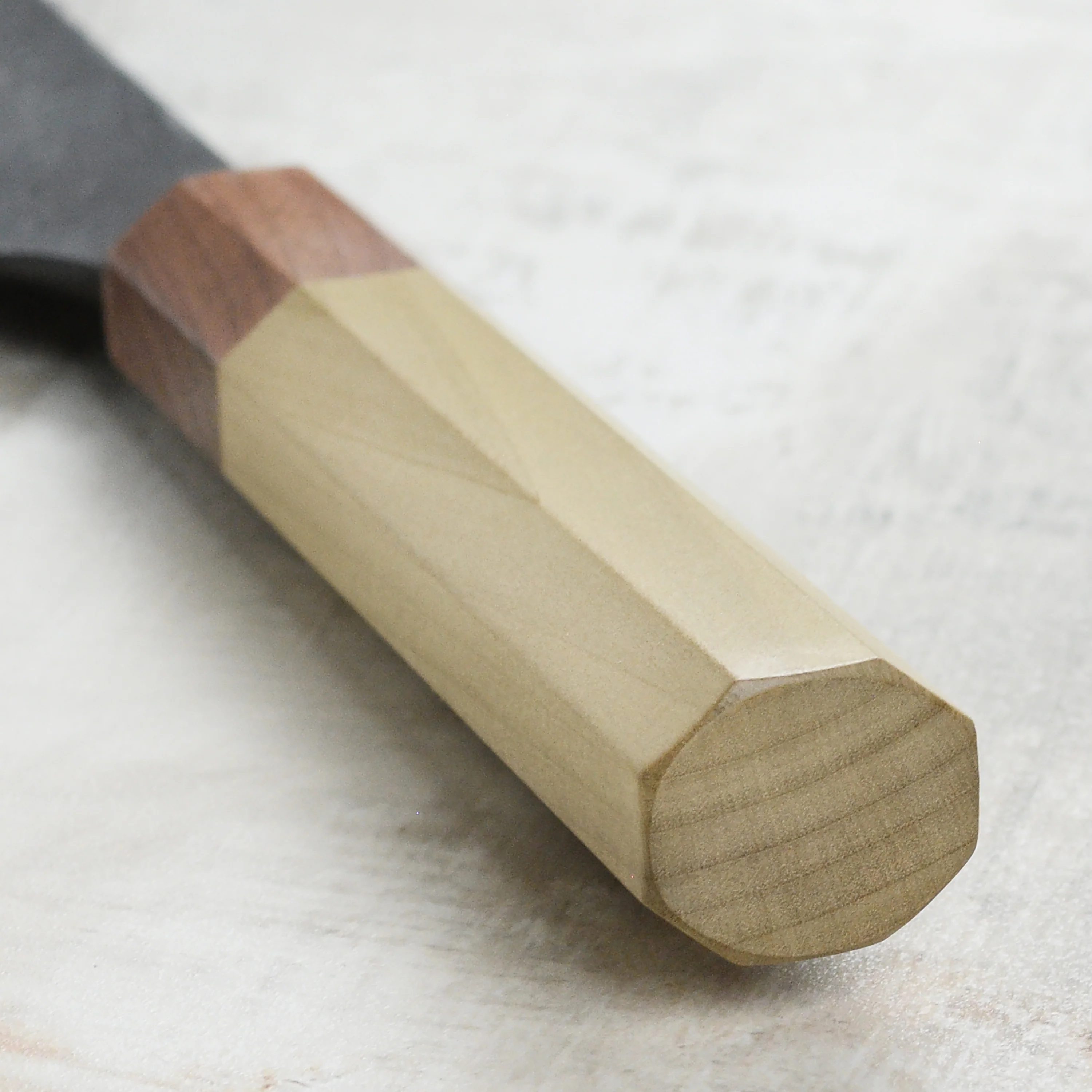 Mazaki Shirogami #2 Kurouchi Nashiji 7" Santoku - Image 2