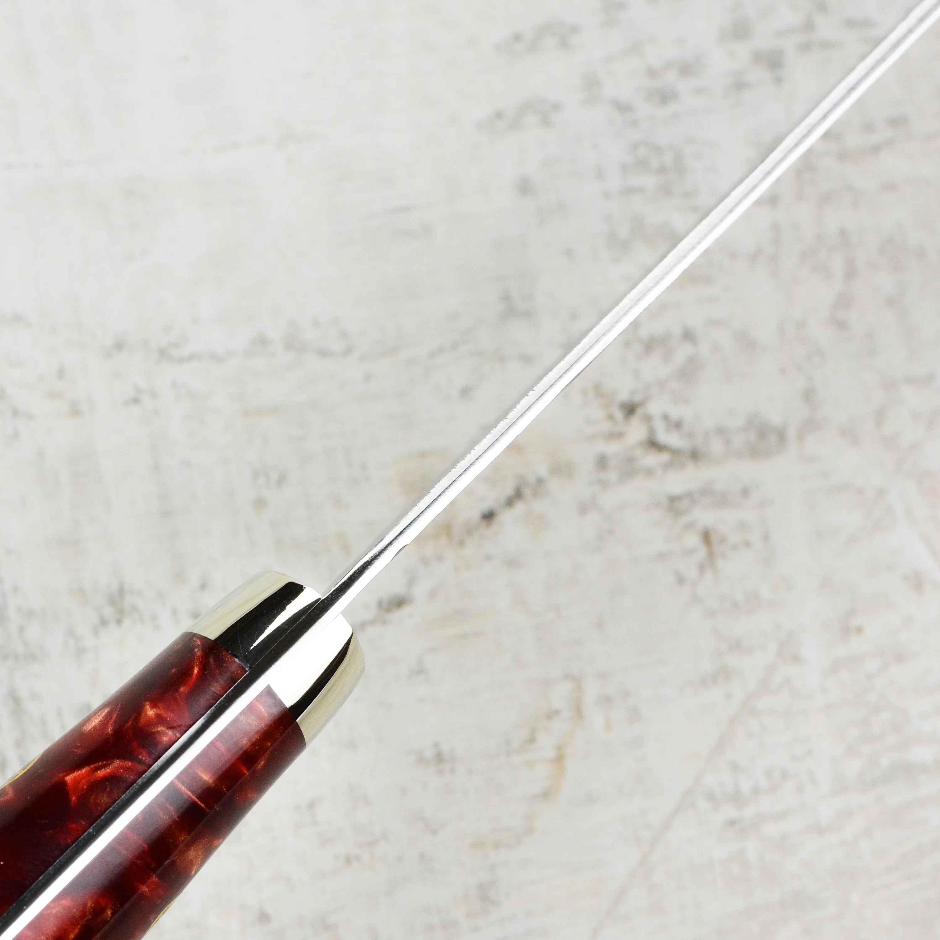 Nigara SG2 Migaki Tsuchime 8.25" Gyuto, Crimson Acrylic - Image 3