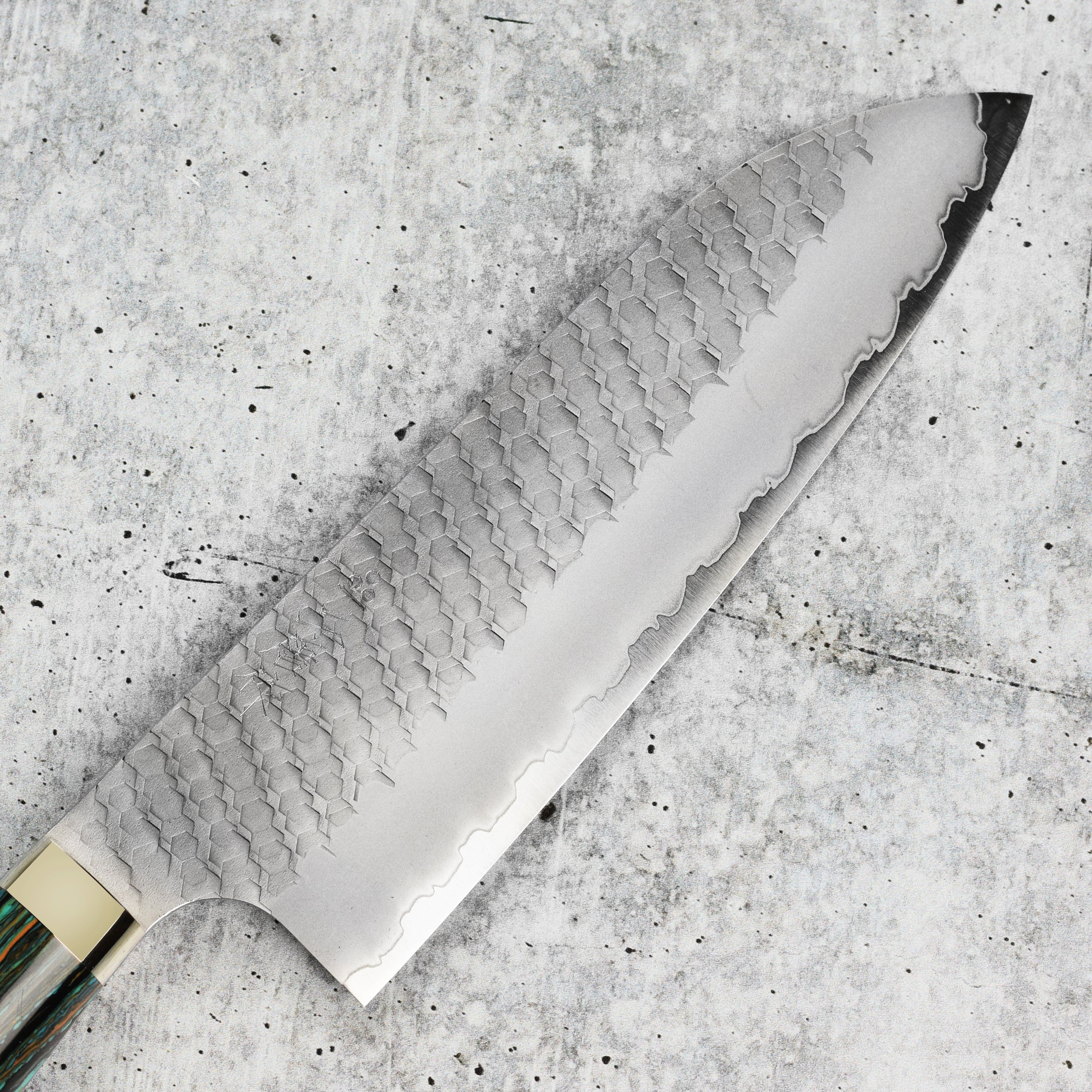 Nigara SG2 Migaki Tsuchime 7" Santoku, Striped Turquoise - Image 4
