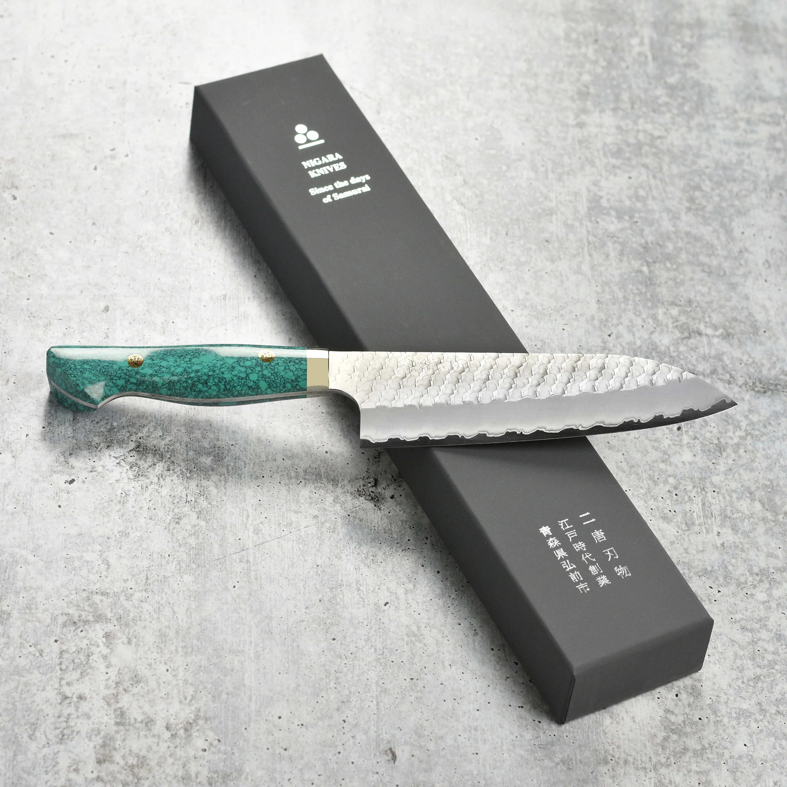 Nigara SG2 Migaki Tsuchime 7" Santoku, Green Turquoise - Image 8