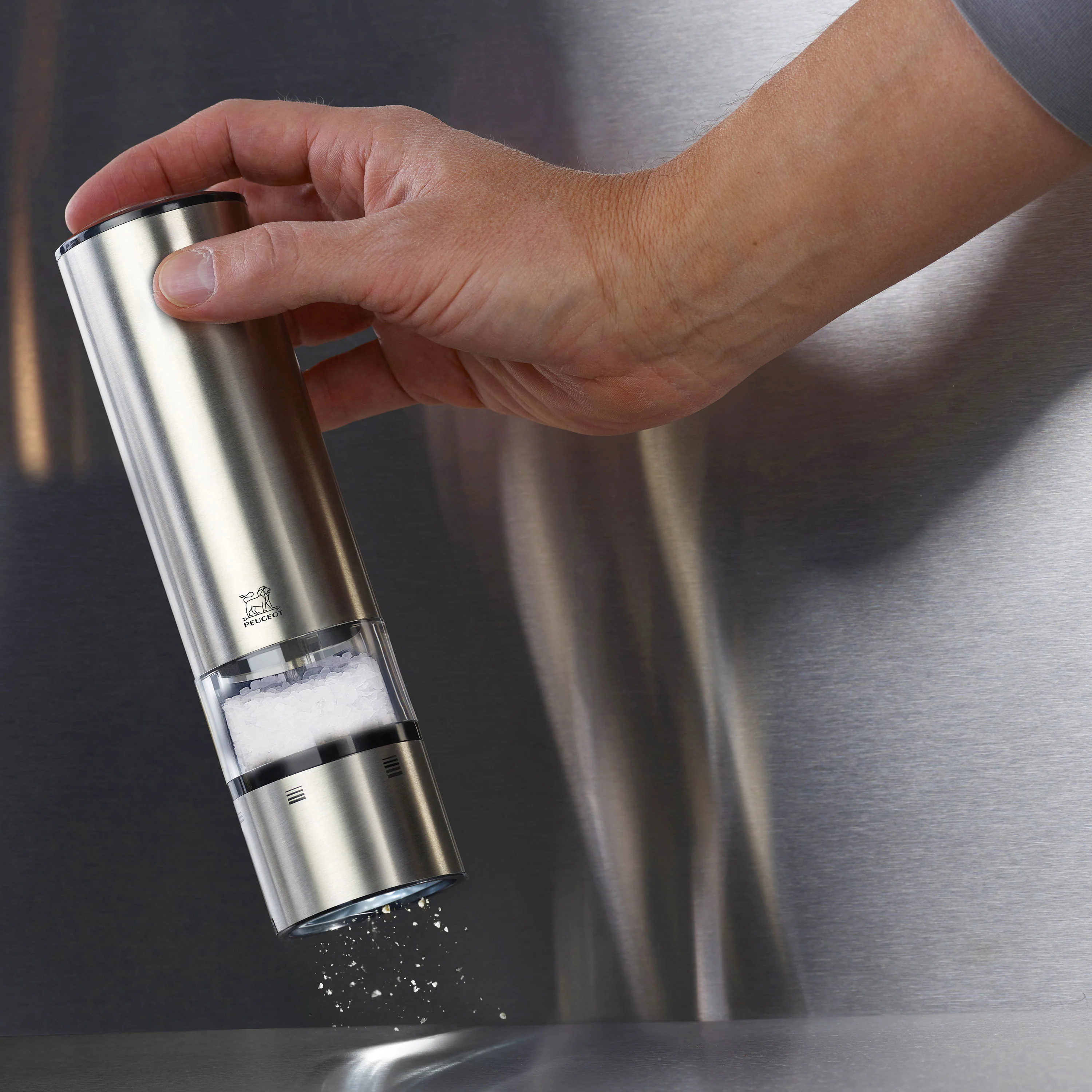 Peugeot Elis Sense 8" Stainless Steel Electric Salt Mill - Image 5