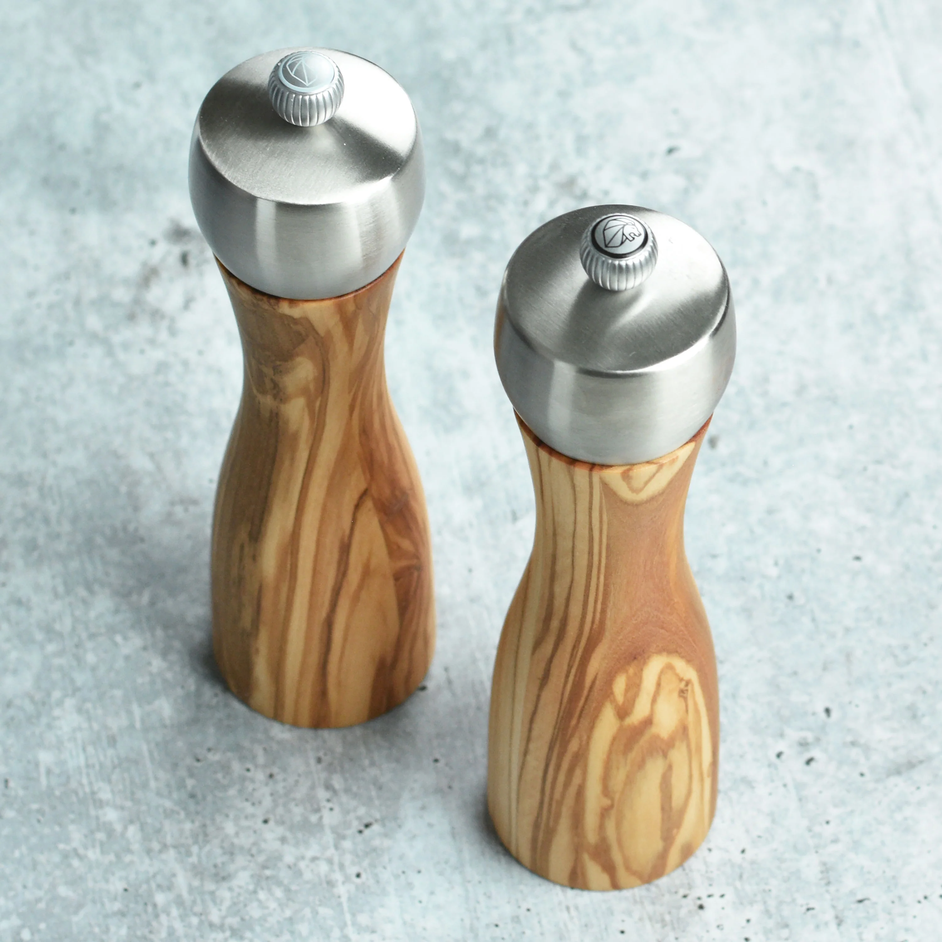 Peugeot Fidji 8.25" Olivewood Salt & Pepper Mill Set - Image 6
