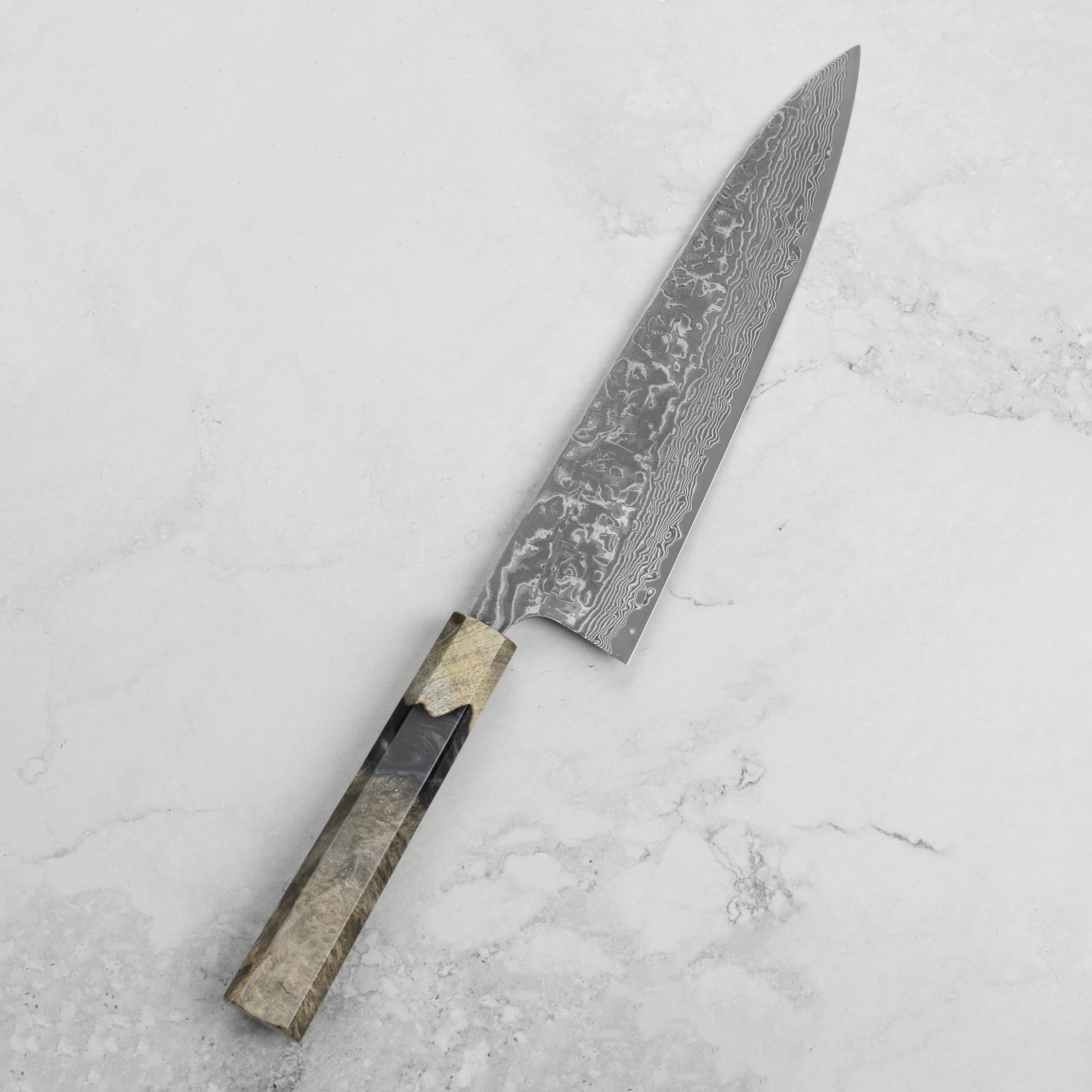 Saji SG2 Black Damascus 8.25" Gyuto, Stabilized Birch - Image 4