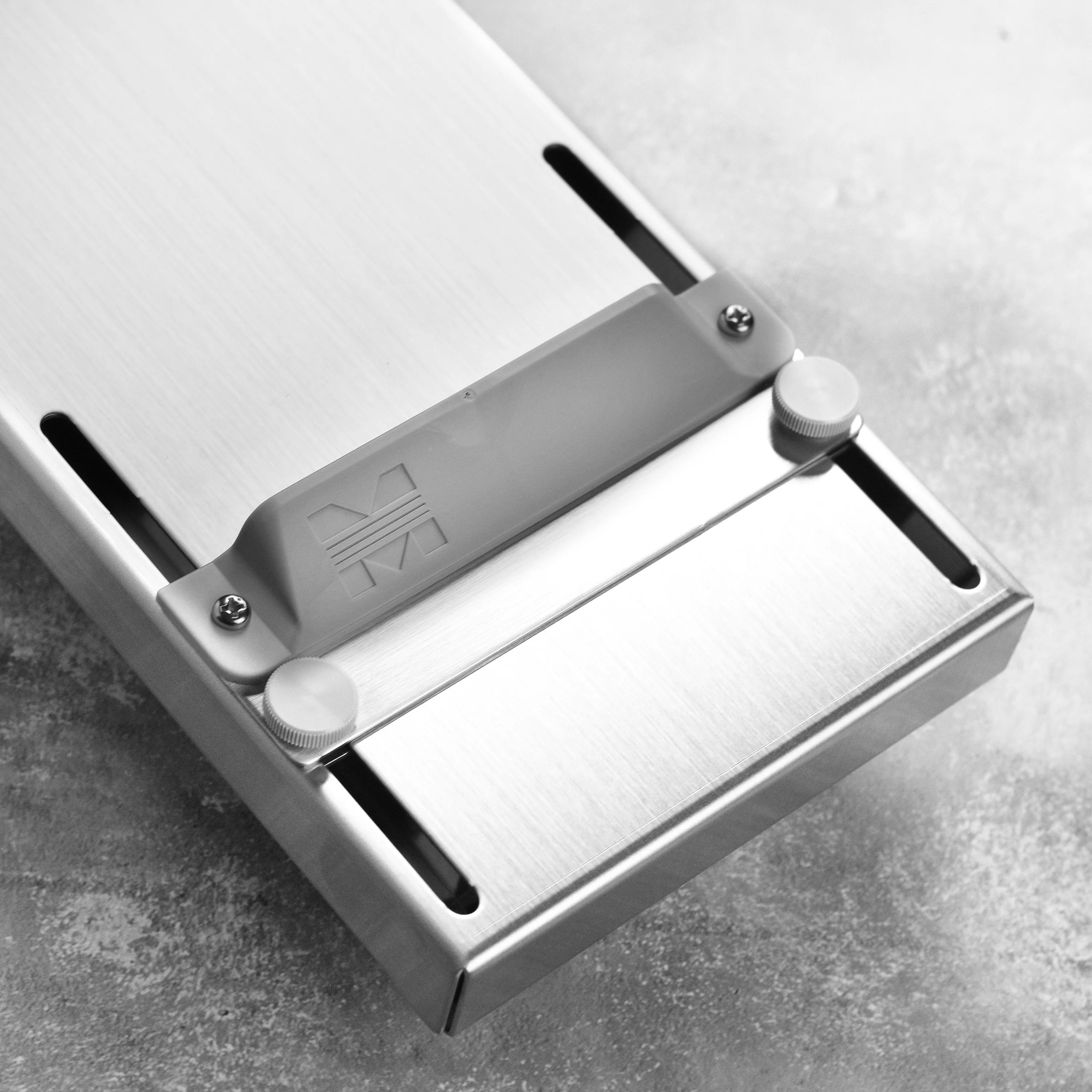 Sakai Seikou Stainless Steel Whetstone Sink Bridge Holder - Image 5