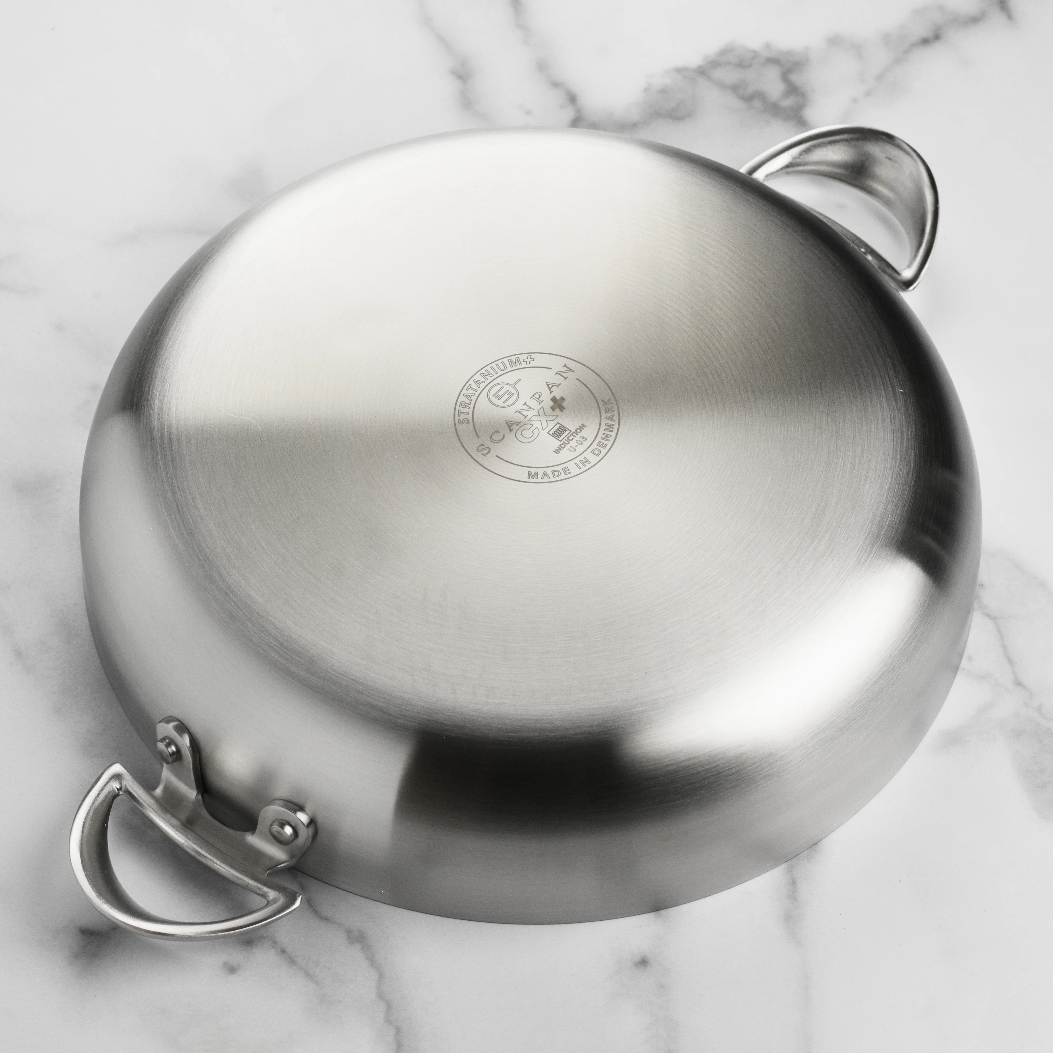Scanpan CX+ 5.5-quart Stainless Steel Nonstick Braiser - Image 3