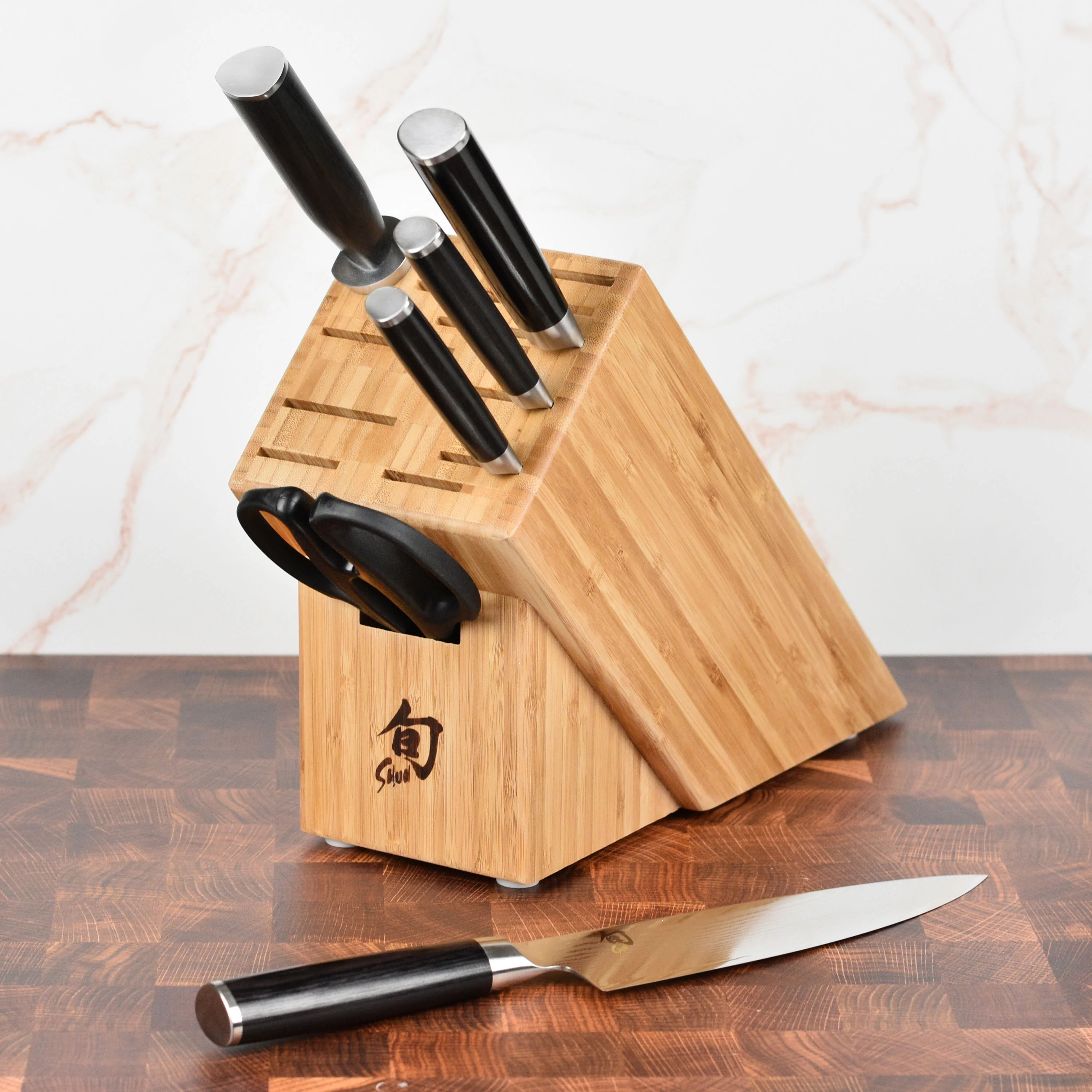 Shun Classic 9" Bread Knife - Image 7
