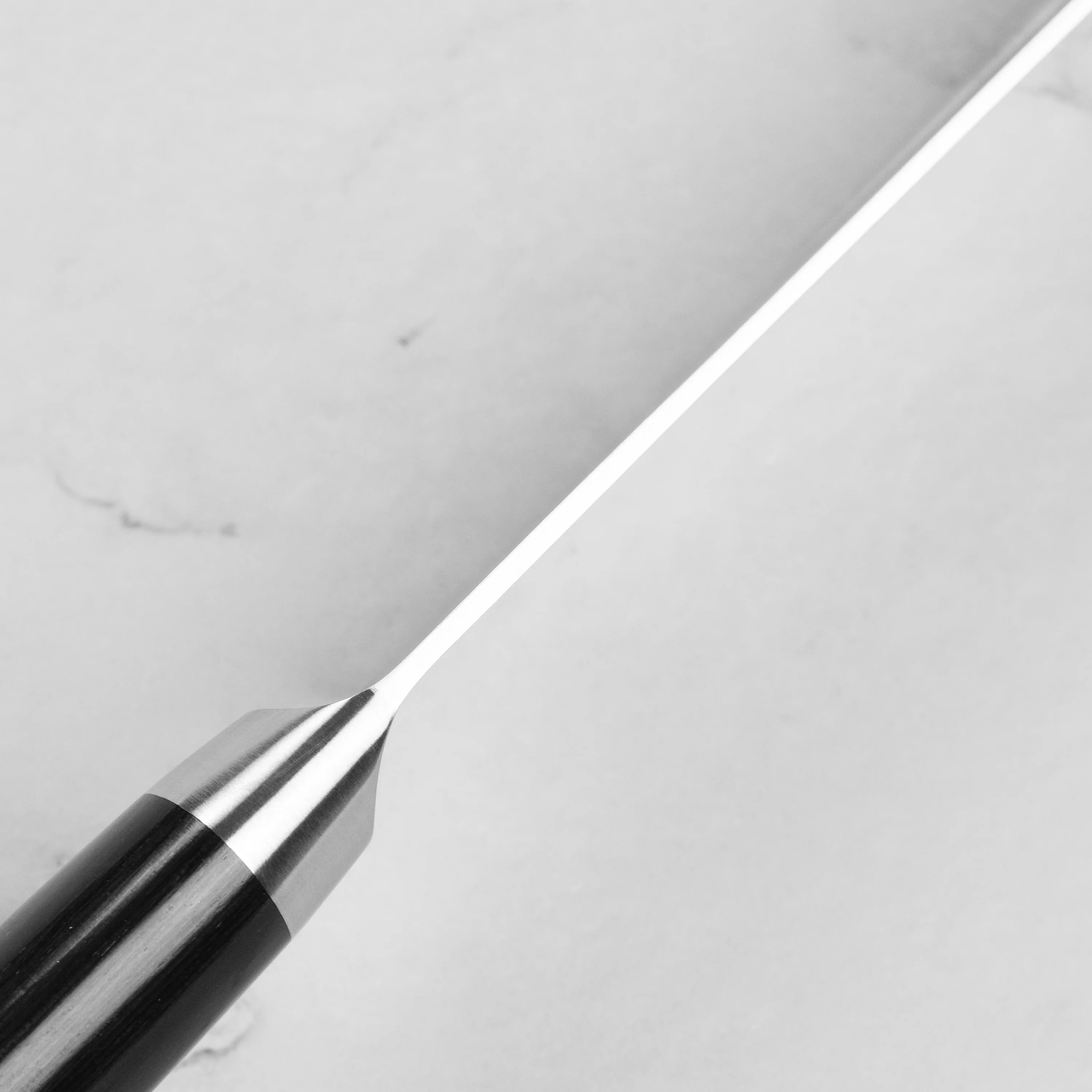 Shun Classic 8.5" Hollow Edge Santoku Knife - Image 7