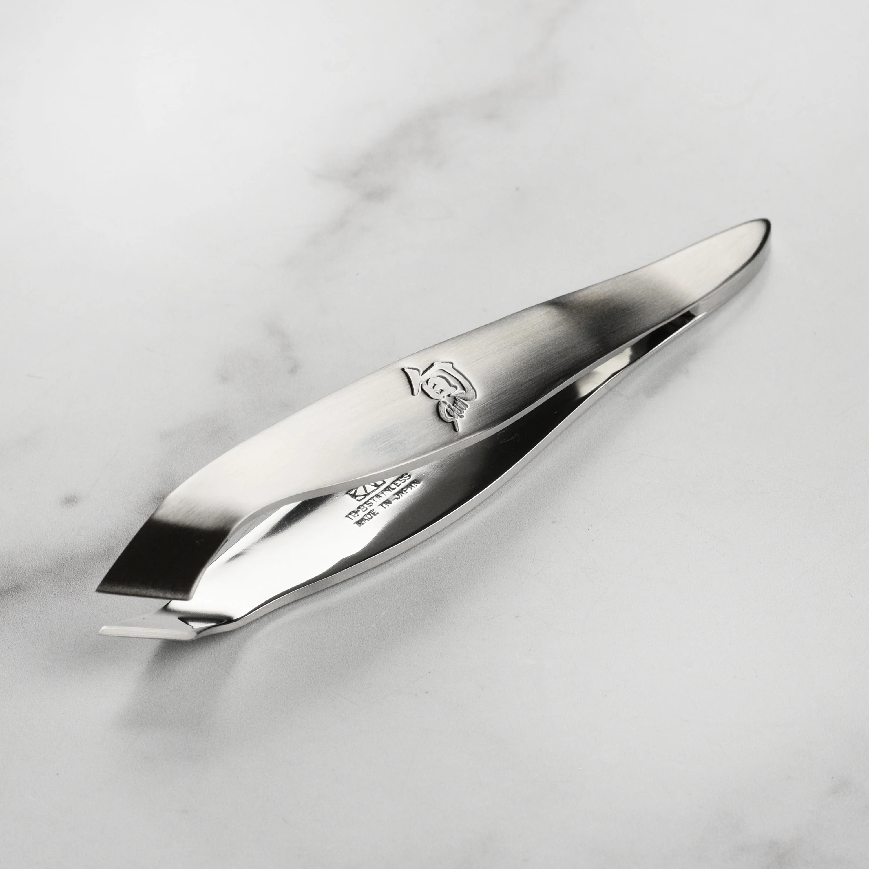 Shun 5.5" Fish Bone Tweezers