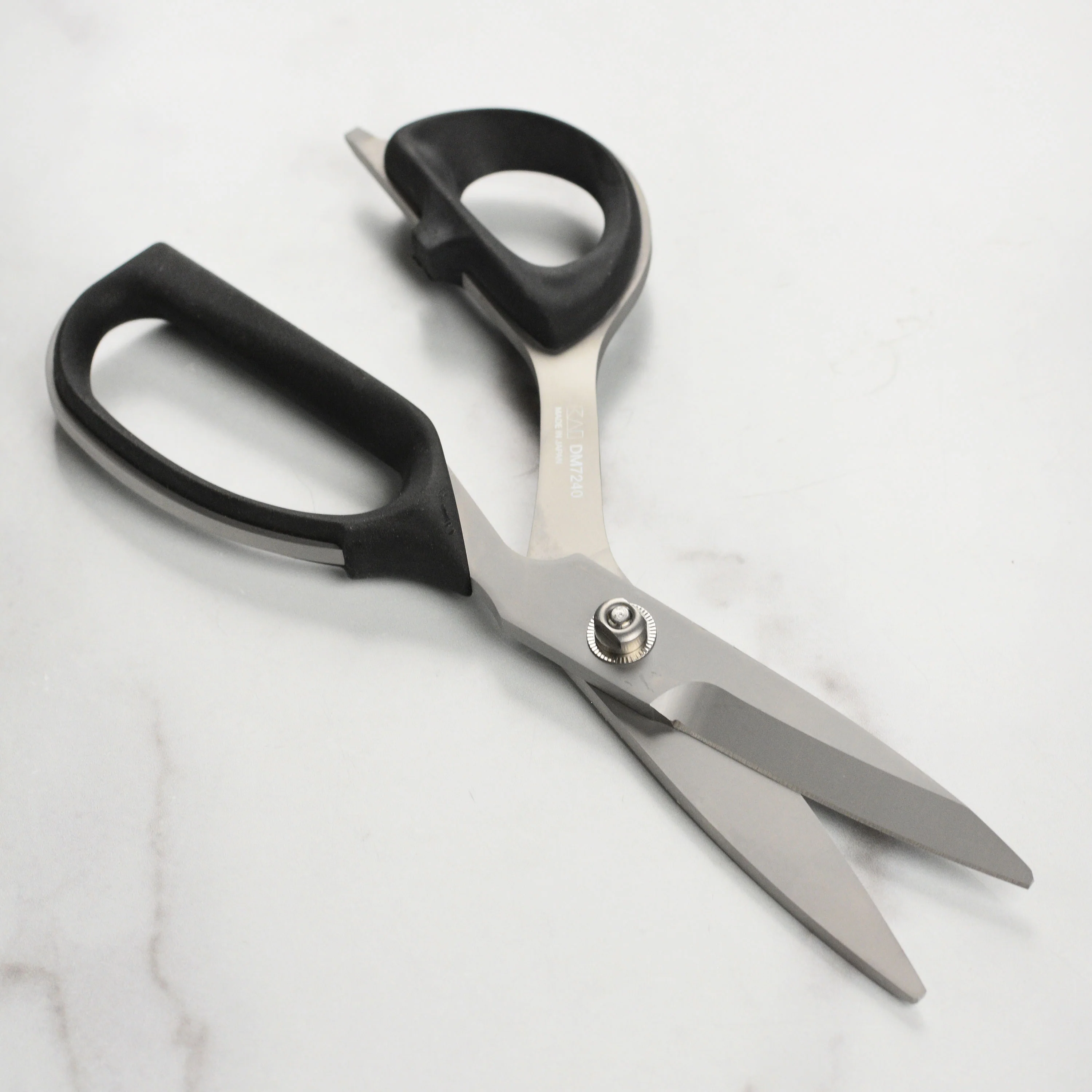 Shun Premium Take-Apart Kitchen Shears - Image 6