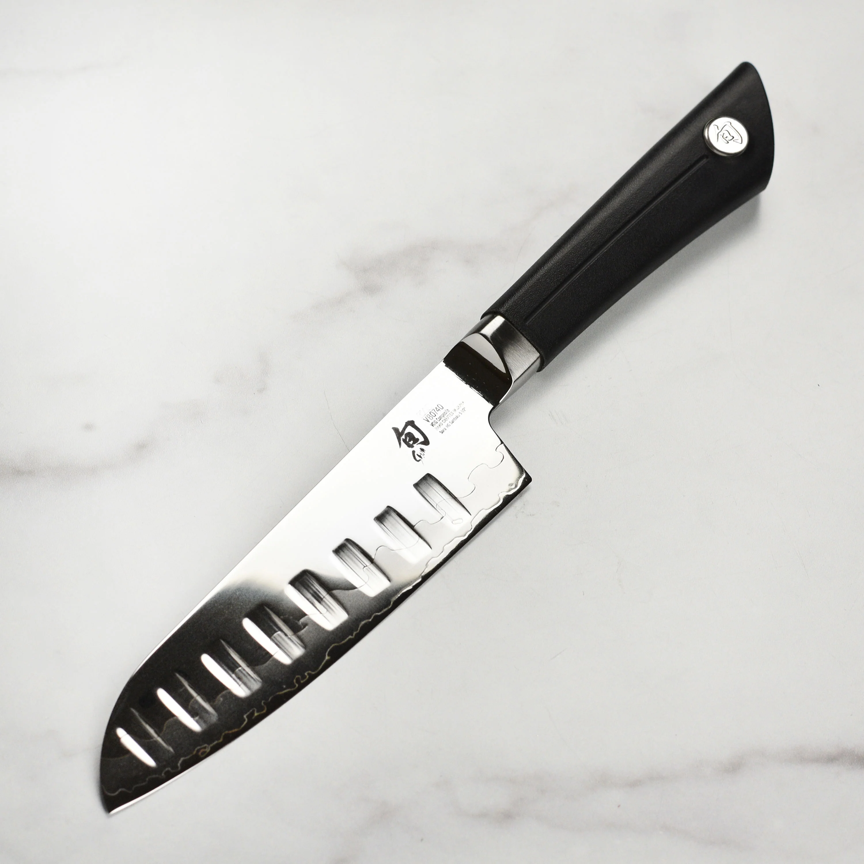 Shun Sora 5.5" Hollow Edge Santoku Knife - Image 5