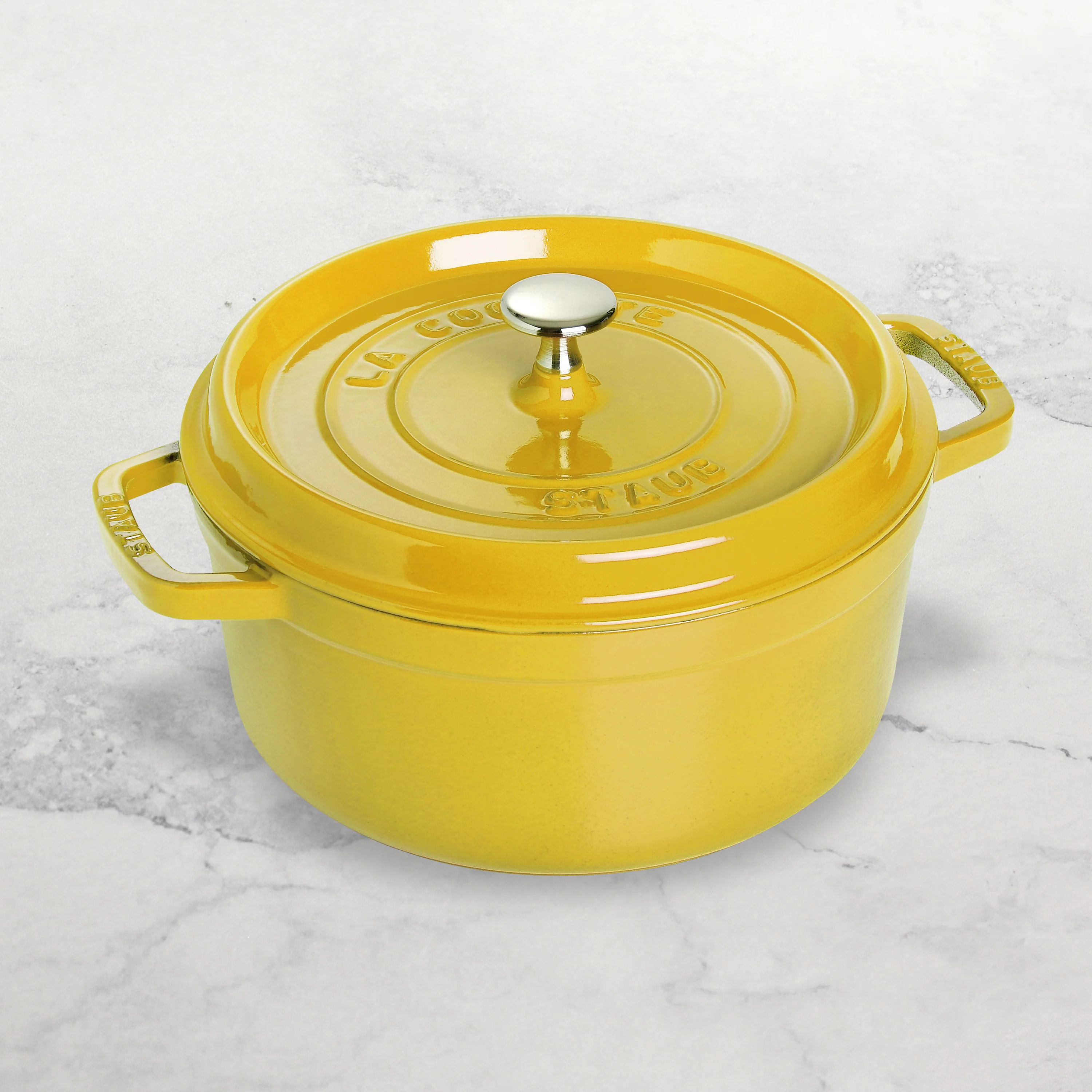 Staub 7-quart Citron Round Dutch Oven