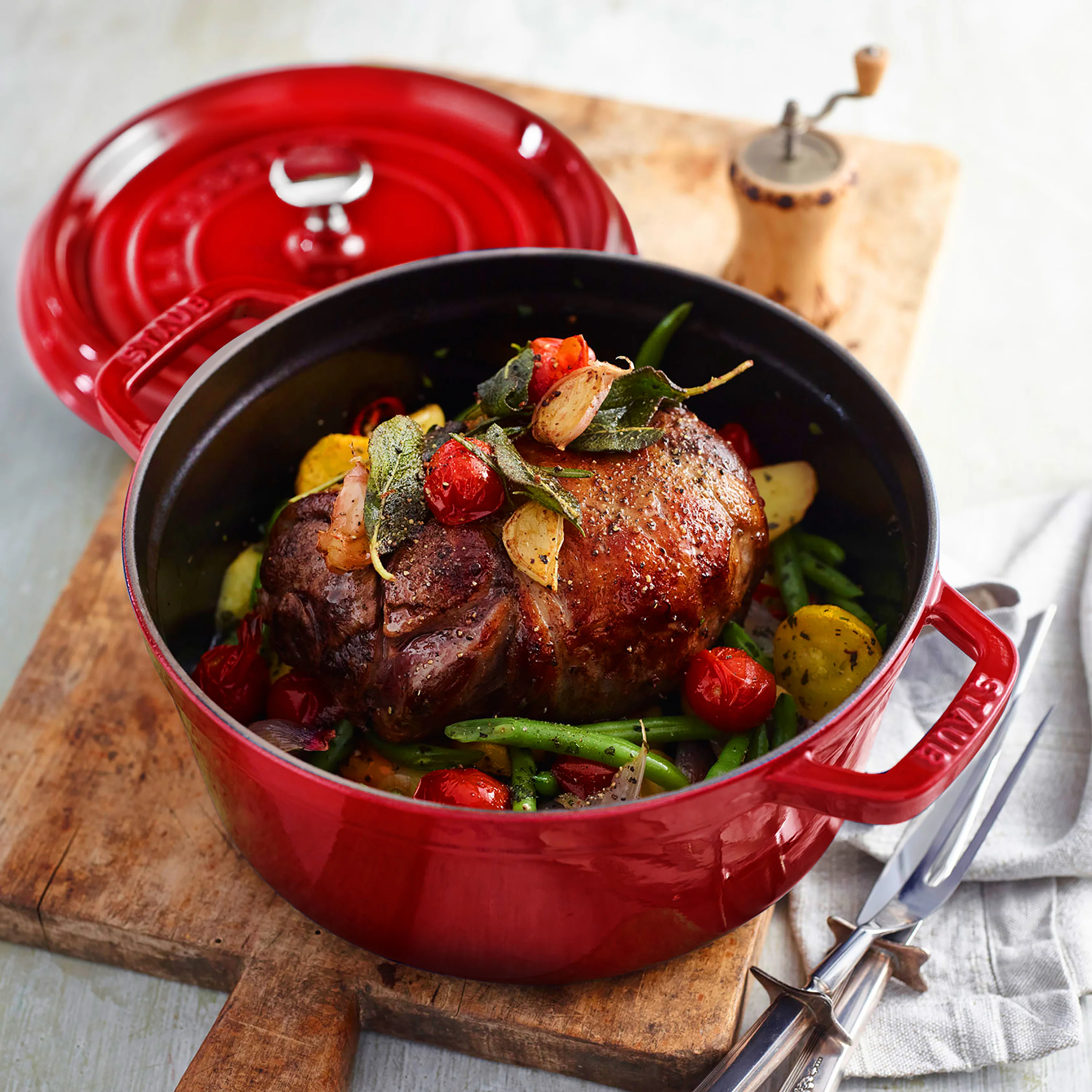 Staub 5.5-quart Cherry Red Round Dutch Oven - Image 5