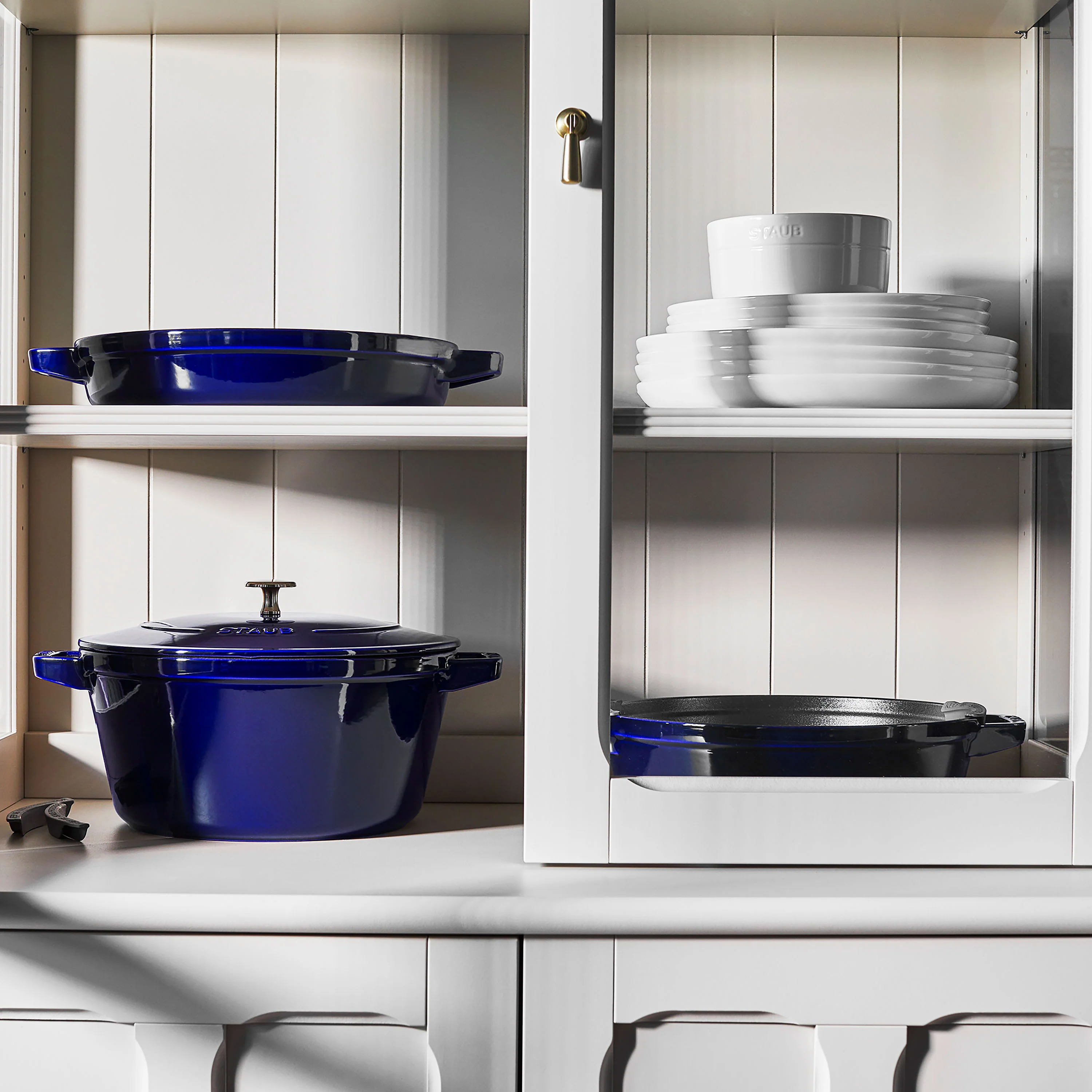 Staub 4 Piece Sapphire Blue Stackable Cast Iron Cookware Set - Image 4