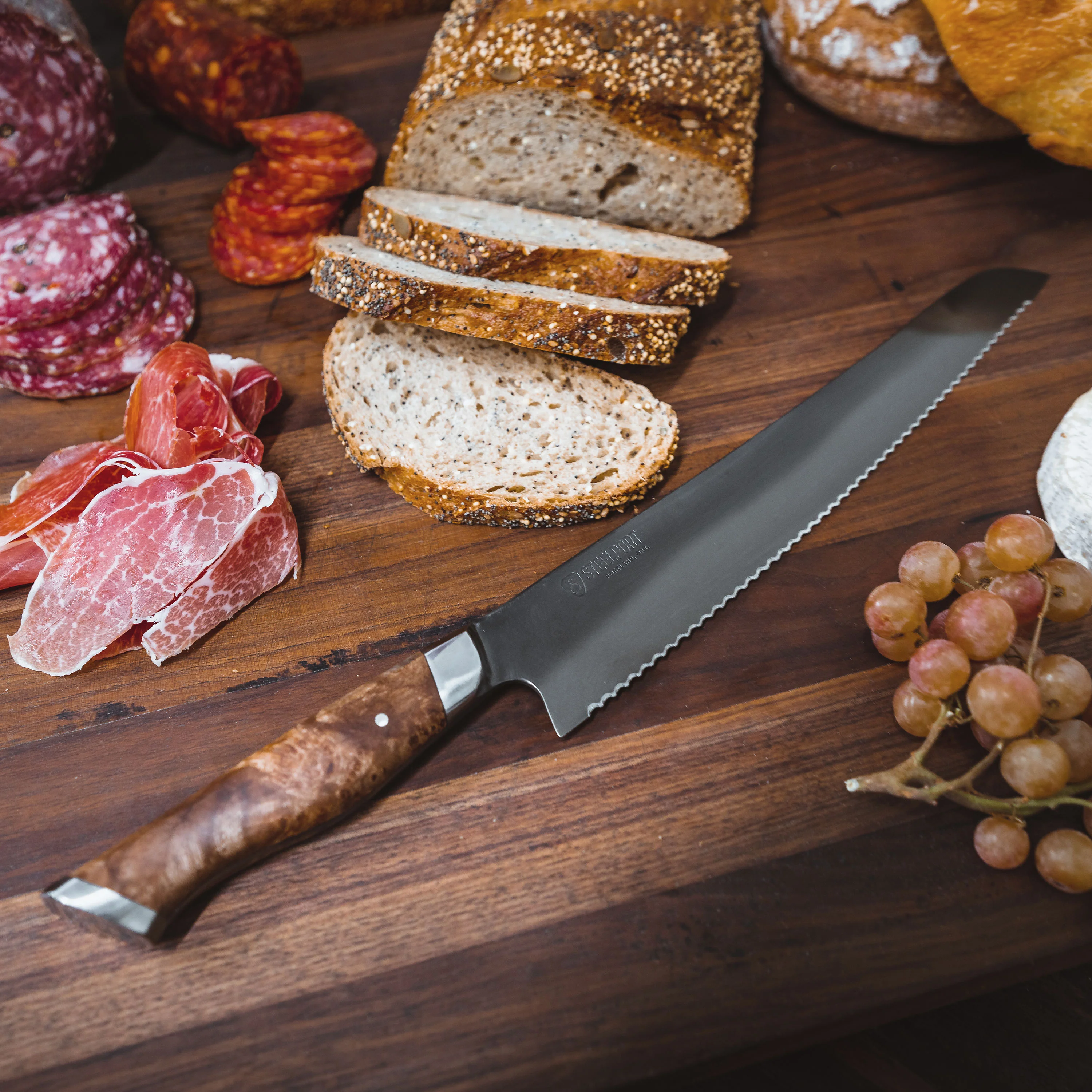 Steelport Carbon Steel 10" Bread Knife - Image 6