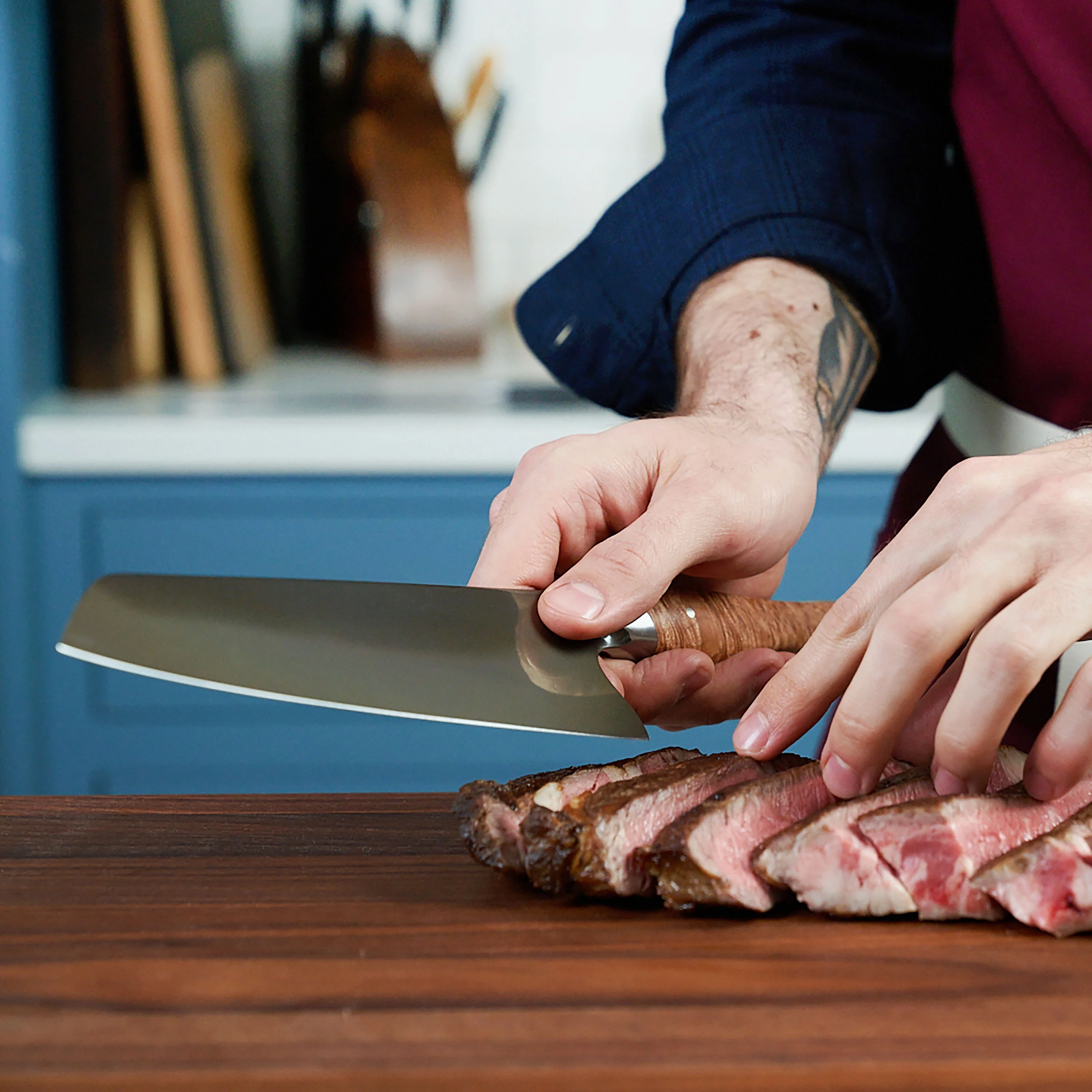 Steelport Carbon Steel 8" Chef's Knife with Oregon Maple Magnetic Sheath - Image 10