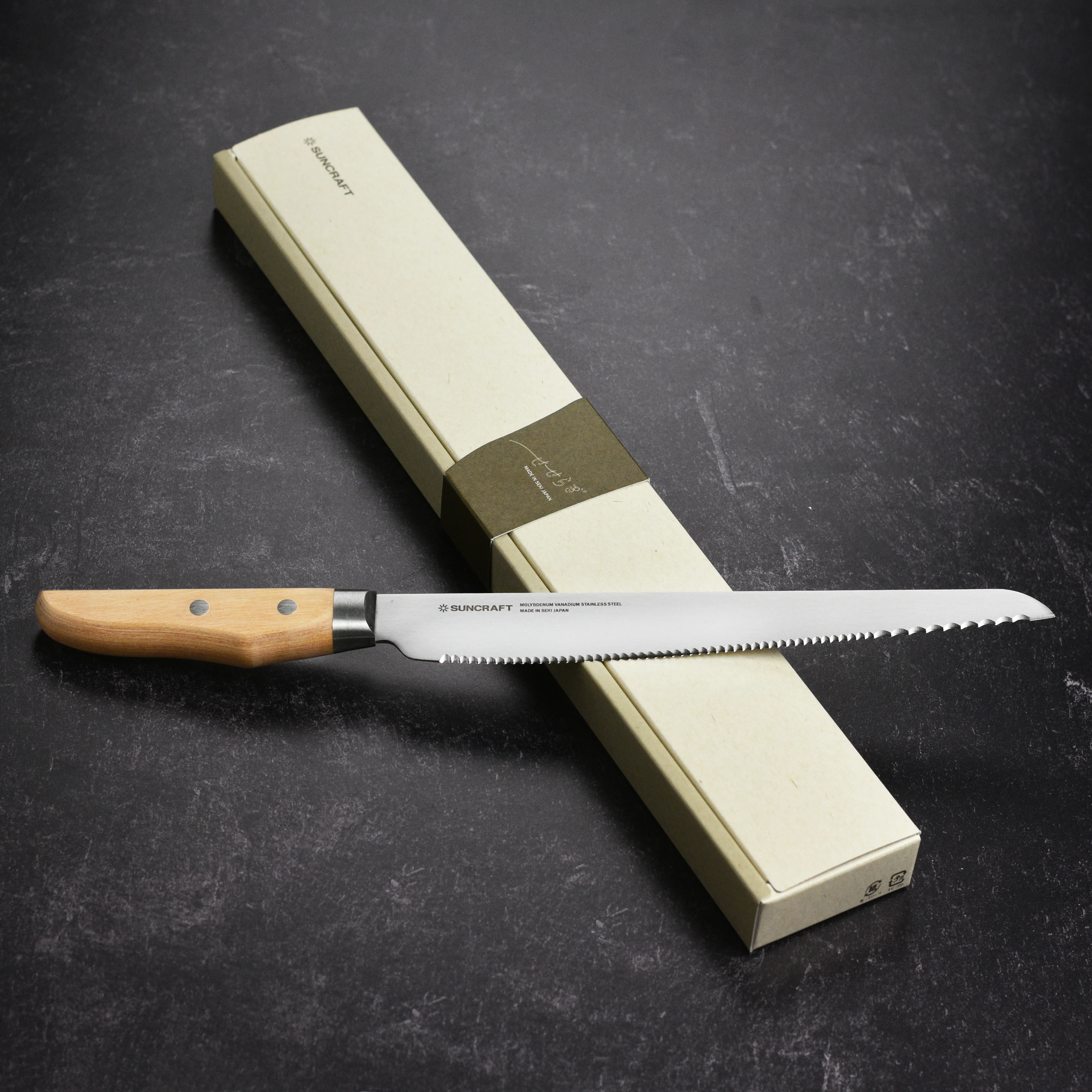 Suncraft Seseragi 8.75" Bread Knife, Right-Handed - Image 8