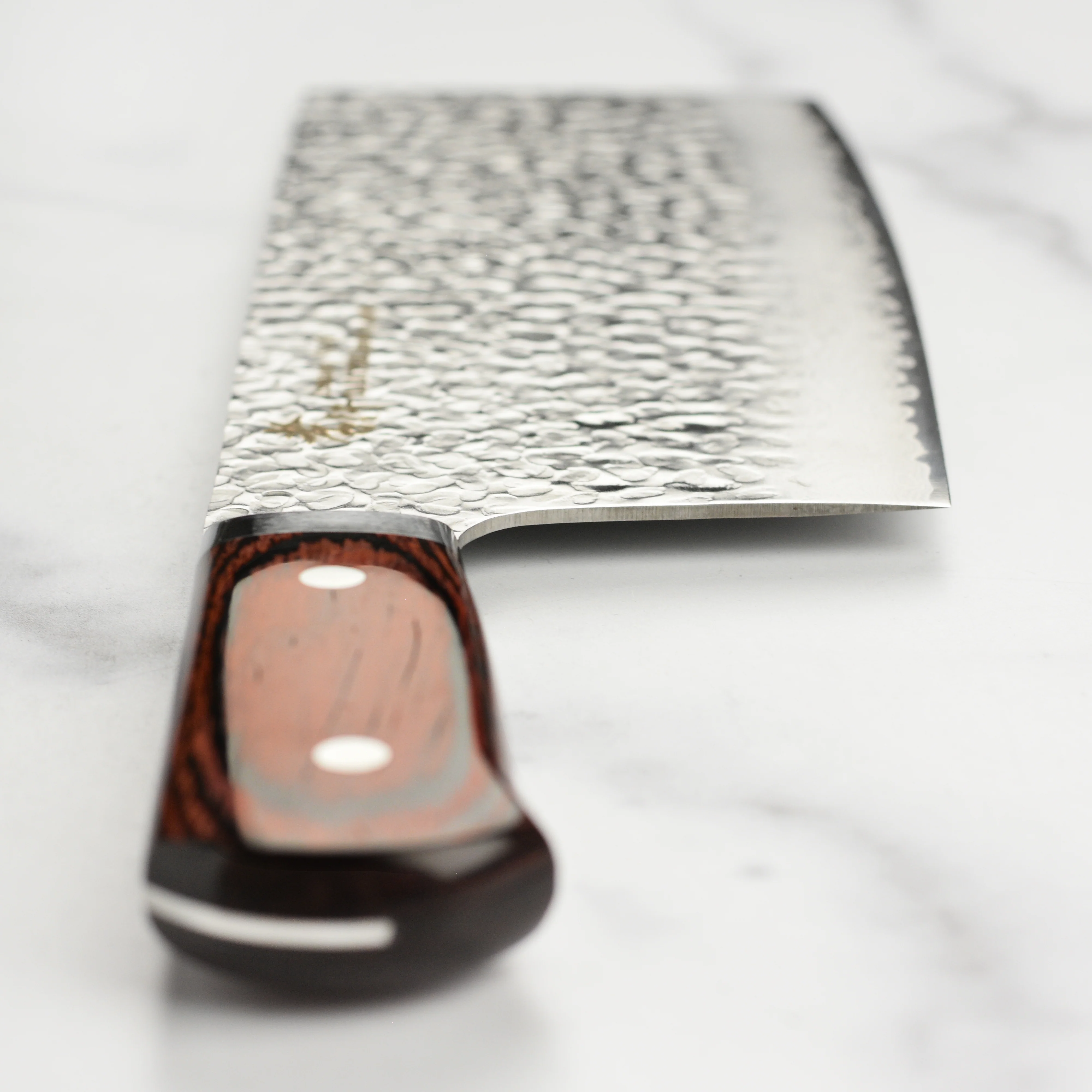 Takayuki Hammered Damascus 7.7" Chinese Chef's Knife - Image 6