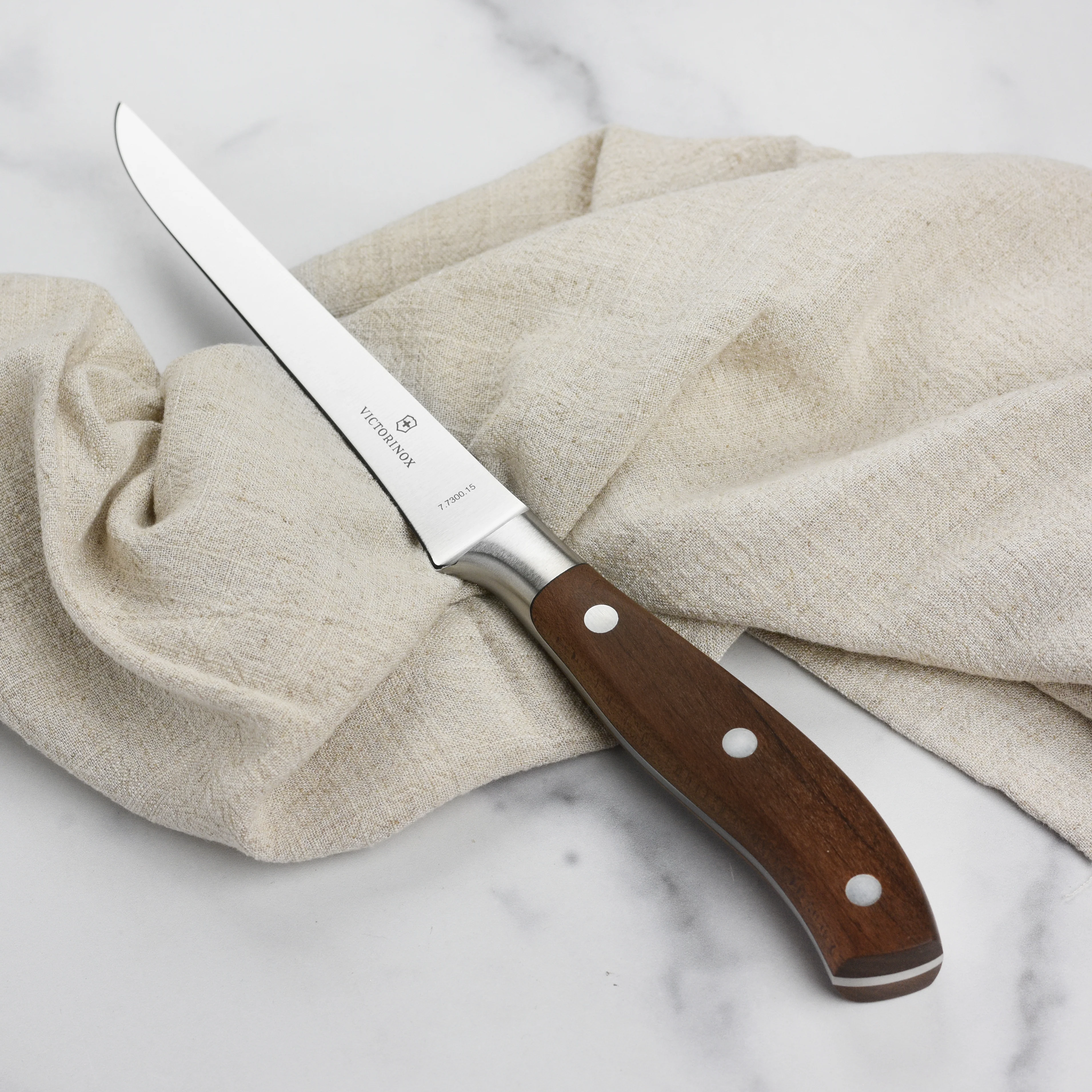 Victorinox Grand Maitre Wood 6" Boning Knife - Image 4