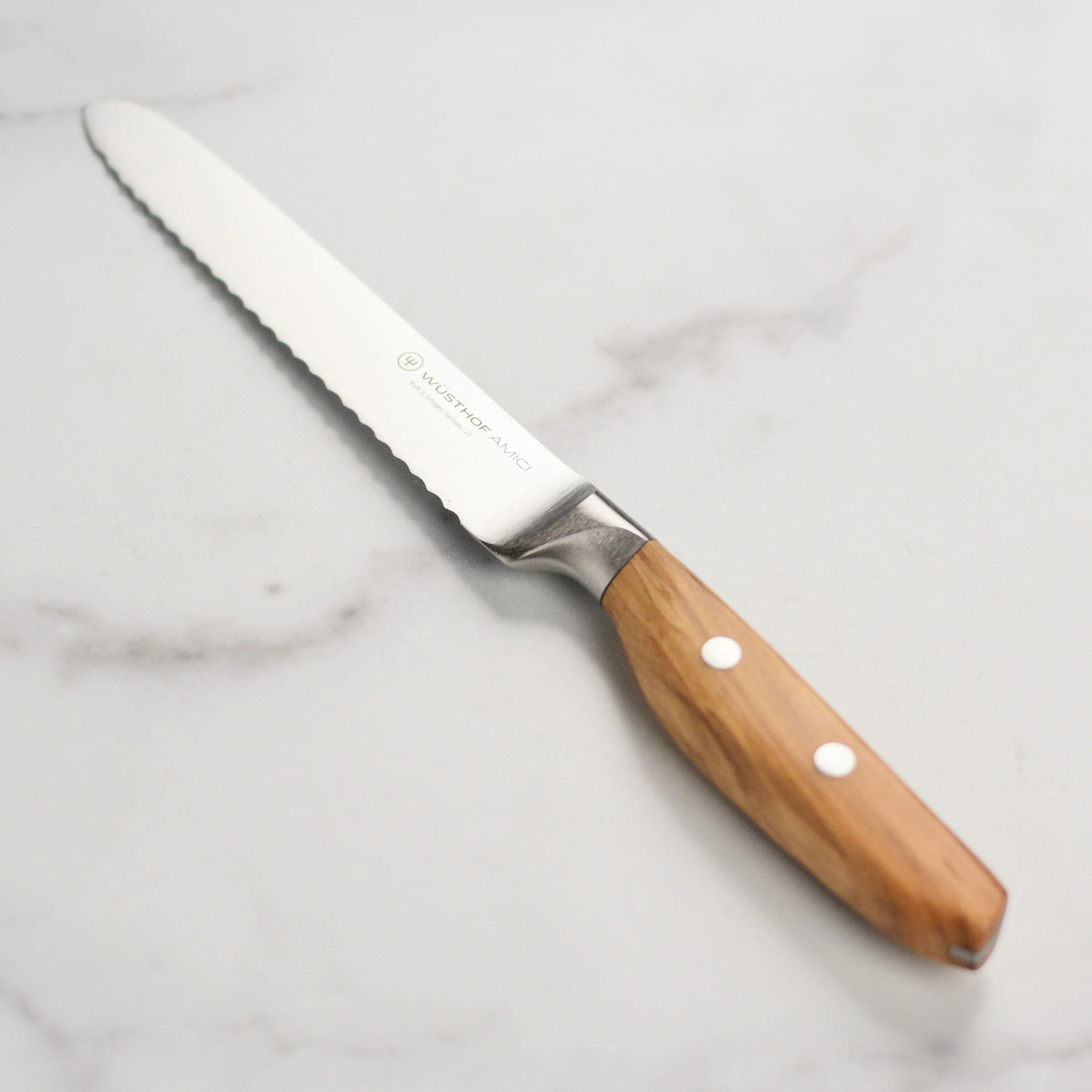 Wusthof Amici 5" Serrated Utility Knife - Image 8